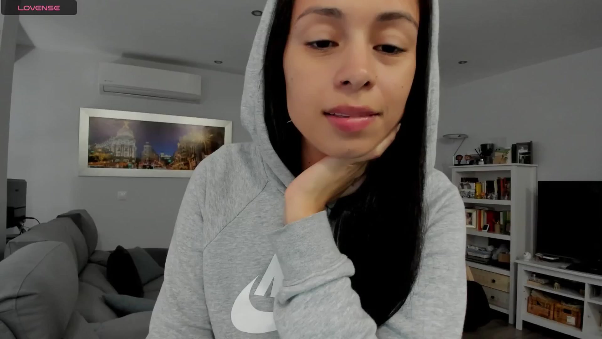 Gallery image thumbnail from Aliicia's myfreecams stream on, 03/13/2025, 11:45 image 8 of 20
