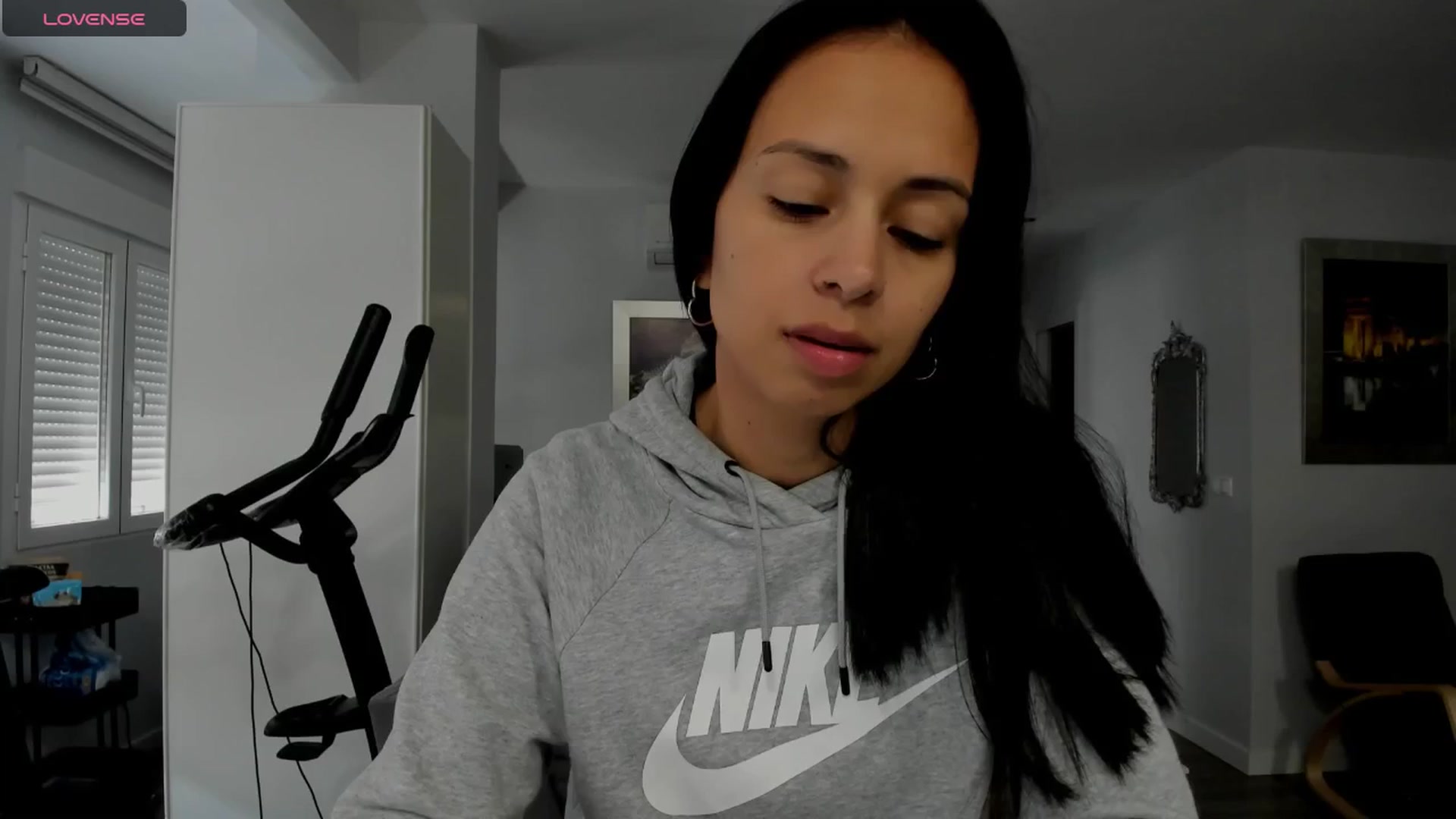 Gallery image thumbnail from Aliicia's myfreecams stream on, 03/13/2025, 11:45 image 2 of 20
