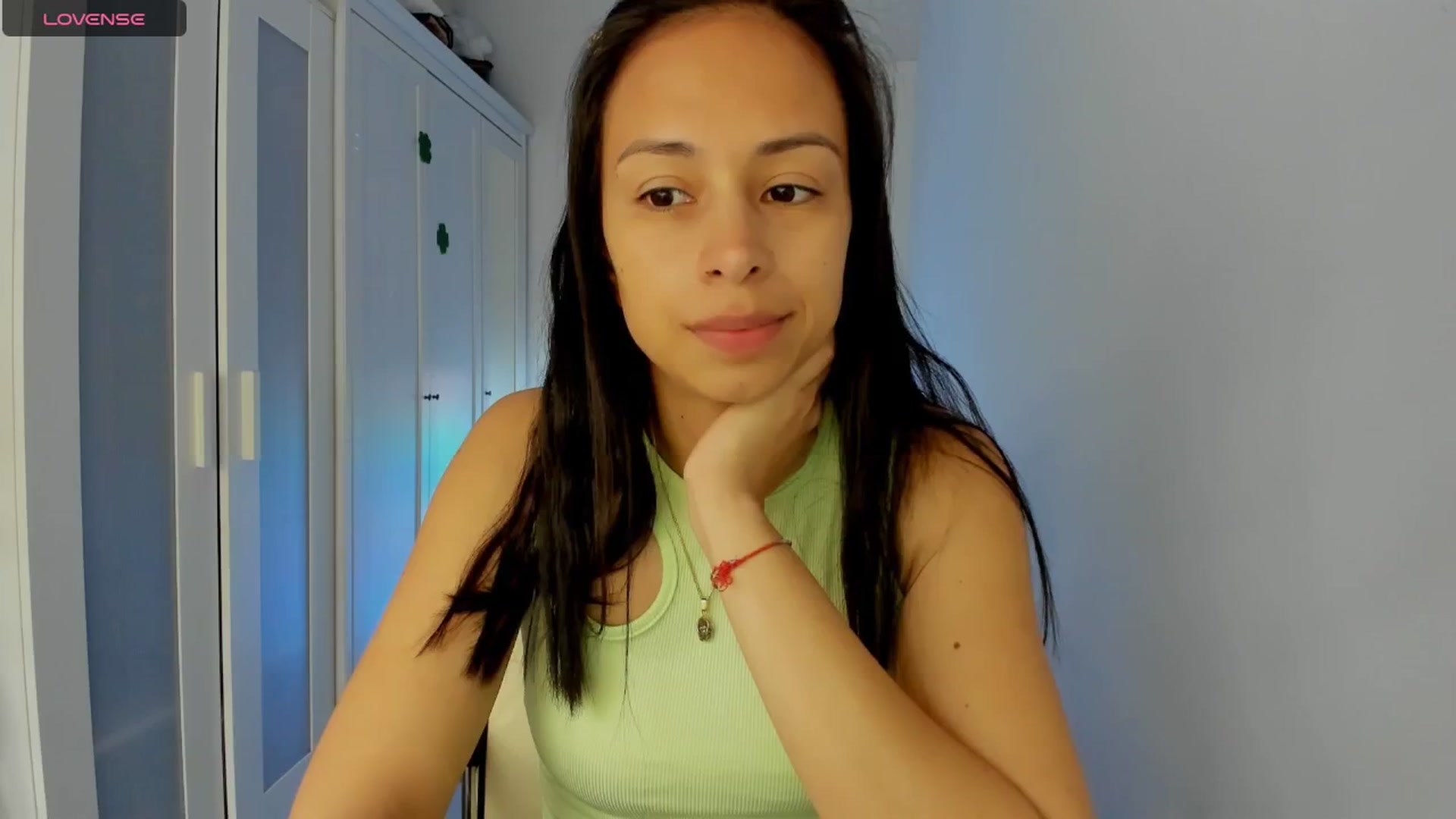 Gallery image thumbnail from Aliicia's myfreecams stream on, 03/17/2025, 09:27 image 10 of 20