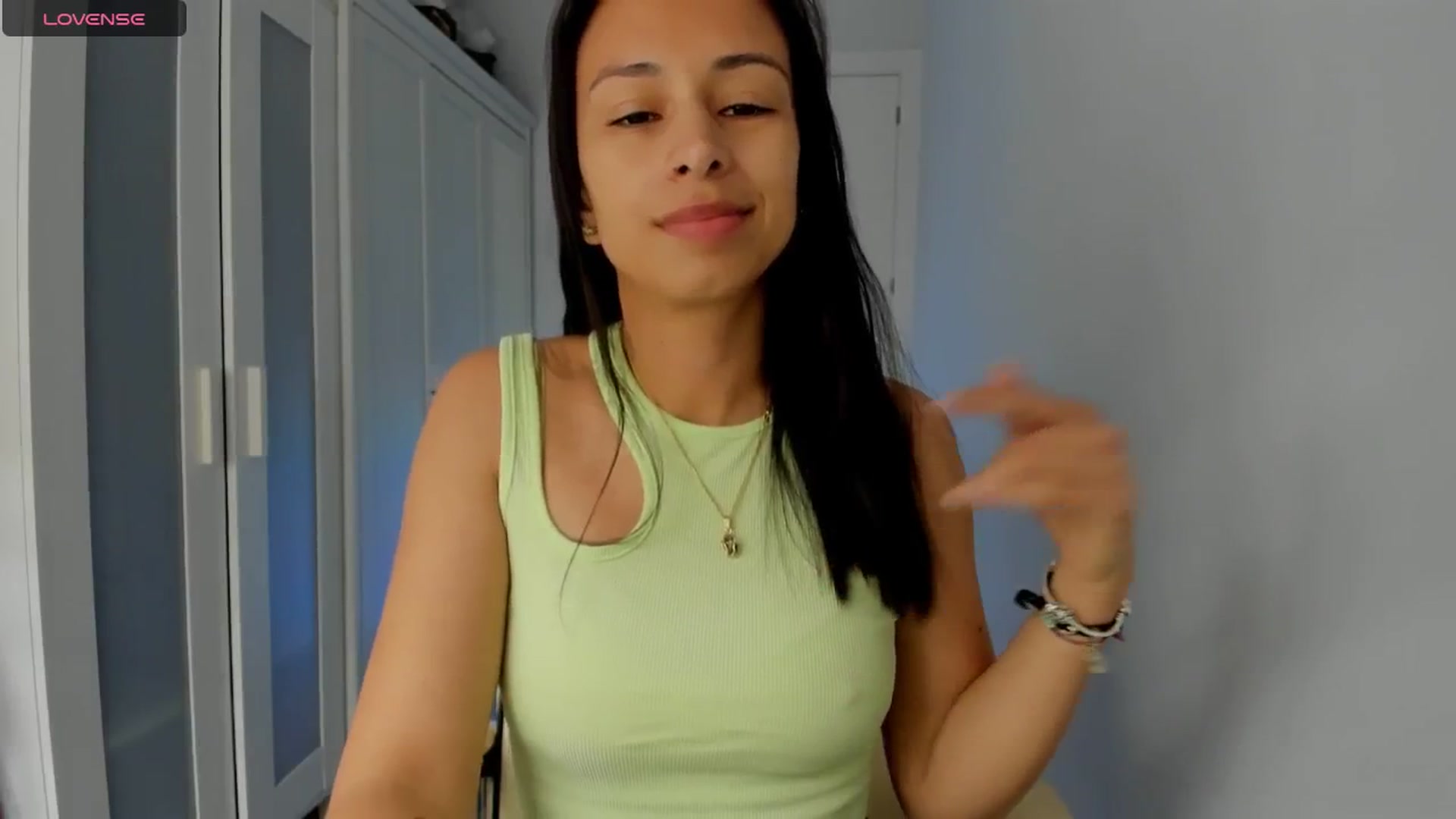 Gallery image thumbnail from Aliicia's myfreecams stream on, 03/17/2025, 10:49 image 19 of 20