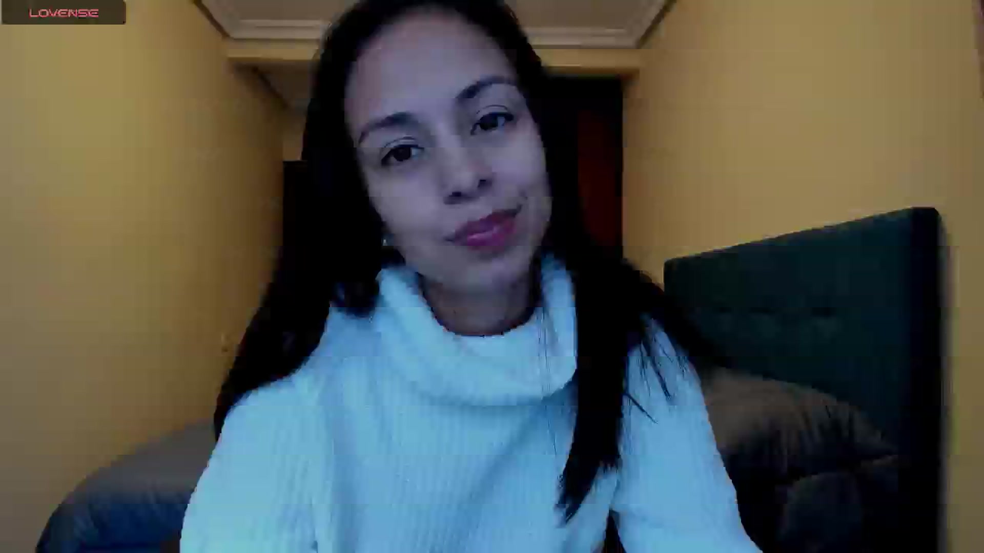 Gallery image thumbnail from Aliicia's myfreecams stream on, 03/18/2025, 10:20 image 6 of 20
