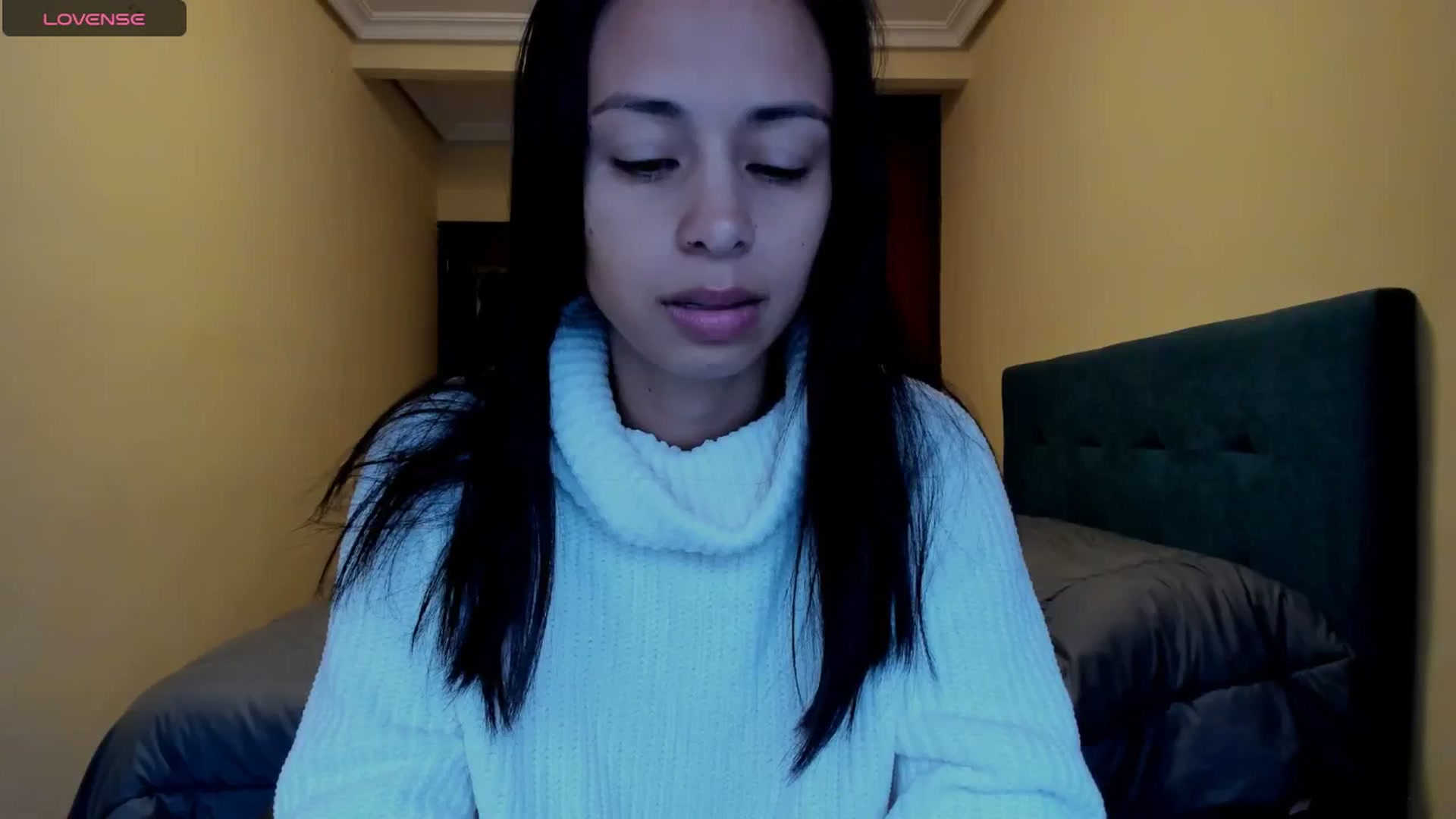 Gallery image thumbnail from Aliicia's myfreecams stream on, 03/18/2025, 10:55 image 17 of 20