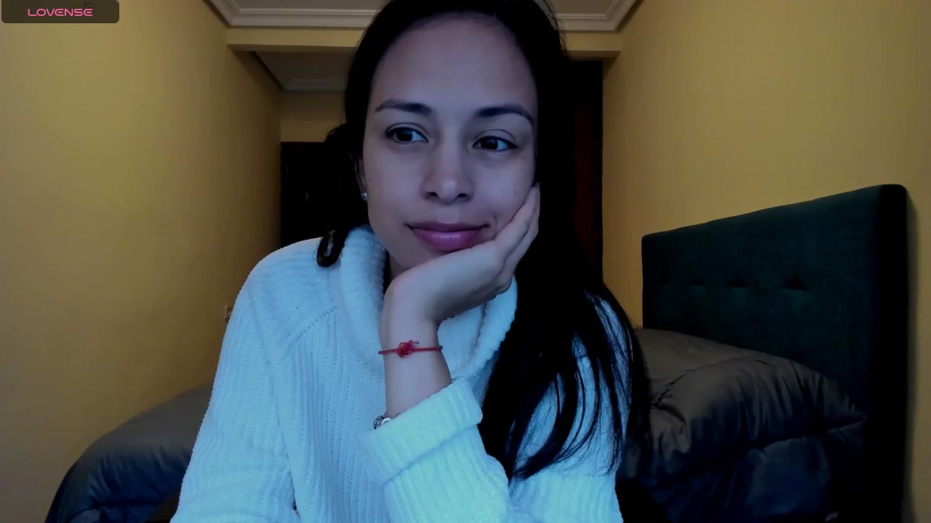 Gallery image thumbnail from Aliicia's myfreecams stream on, 03/18/2025, 10:55 image 7 of 20