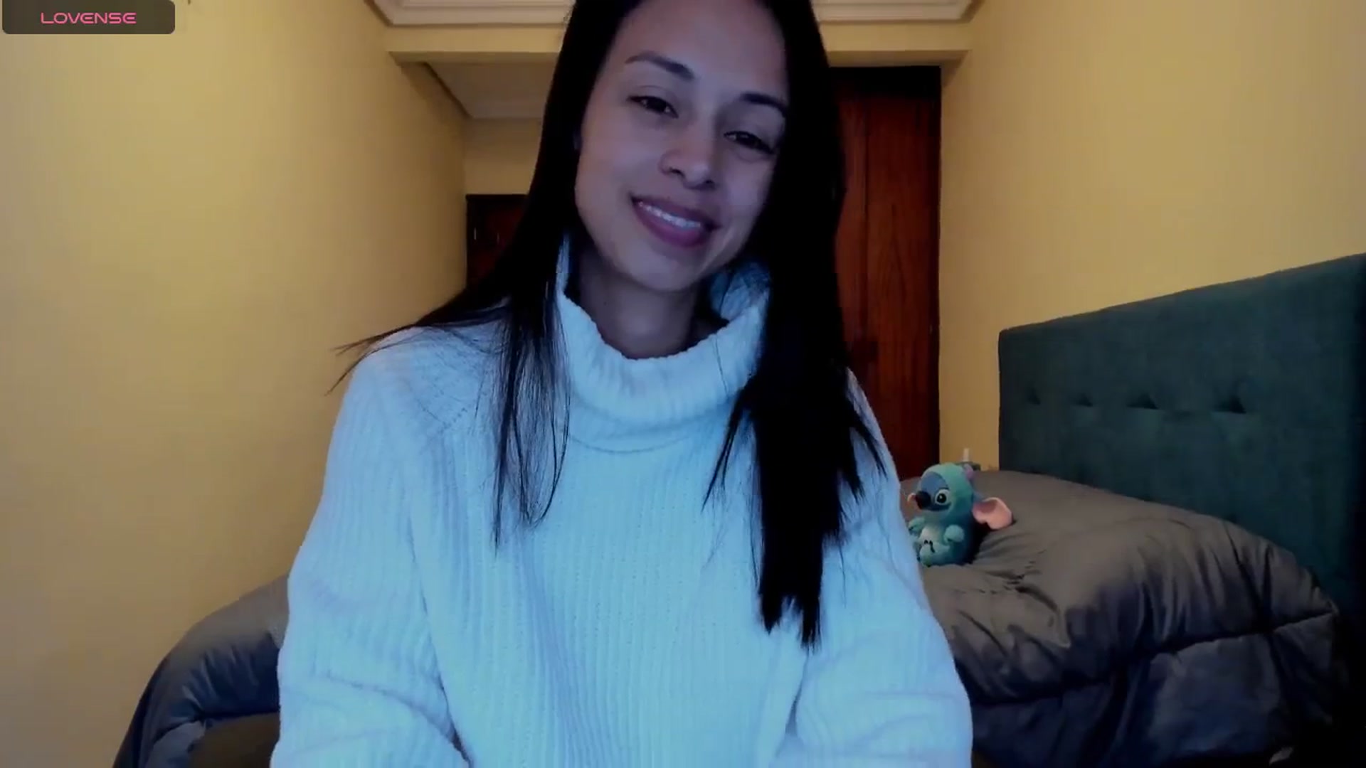 Gallery image thumbnail from Aliicia's myfreecams stream on, 03/18/2025, 12:08 image 16 of 20