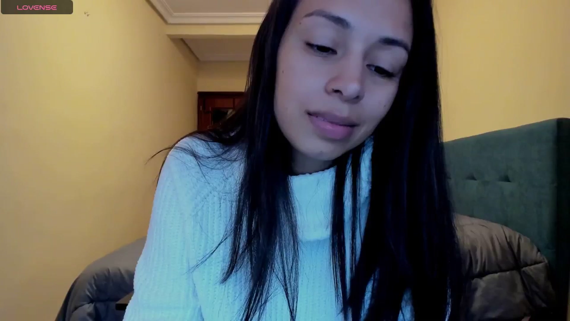 Gallery image thumbnail from Aliicia's myfreecams stream on, 03/18/2025, 12:08 image 19 of 20