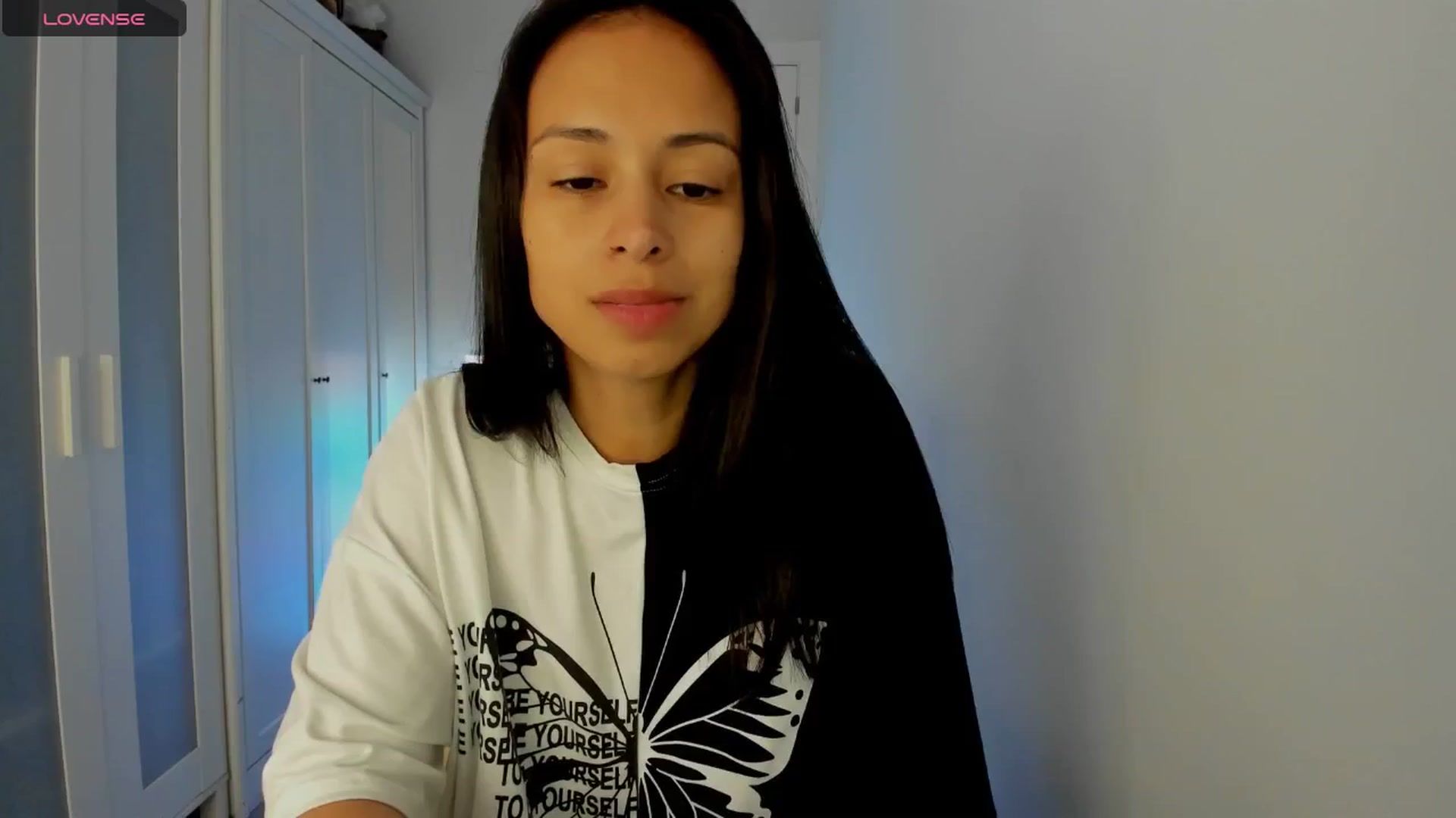 Gallery image thumbnail from Aliicia's myfreecams stream on, 03/21/2025, 11:07 image 1 of 20