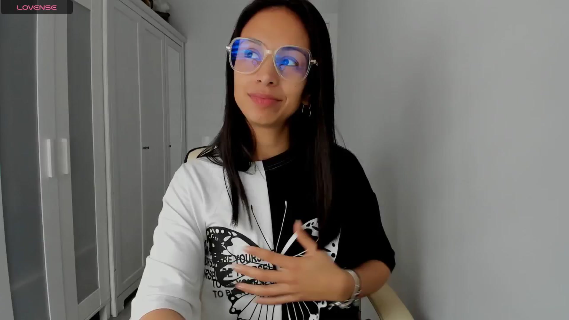 Gallery image thumbnail from Aliicia's myfreecams stream on, 03/21/2025, 11:07 image 11 of 20