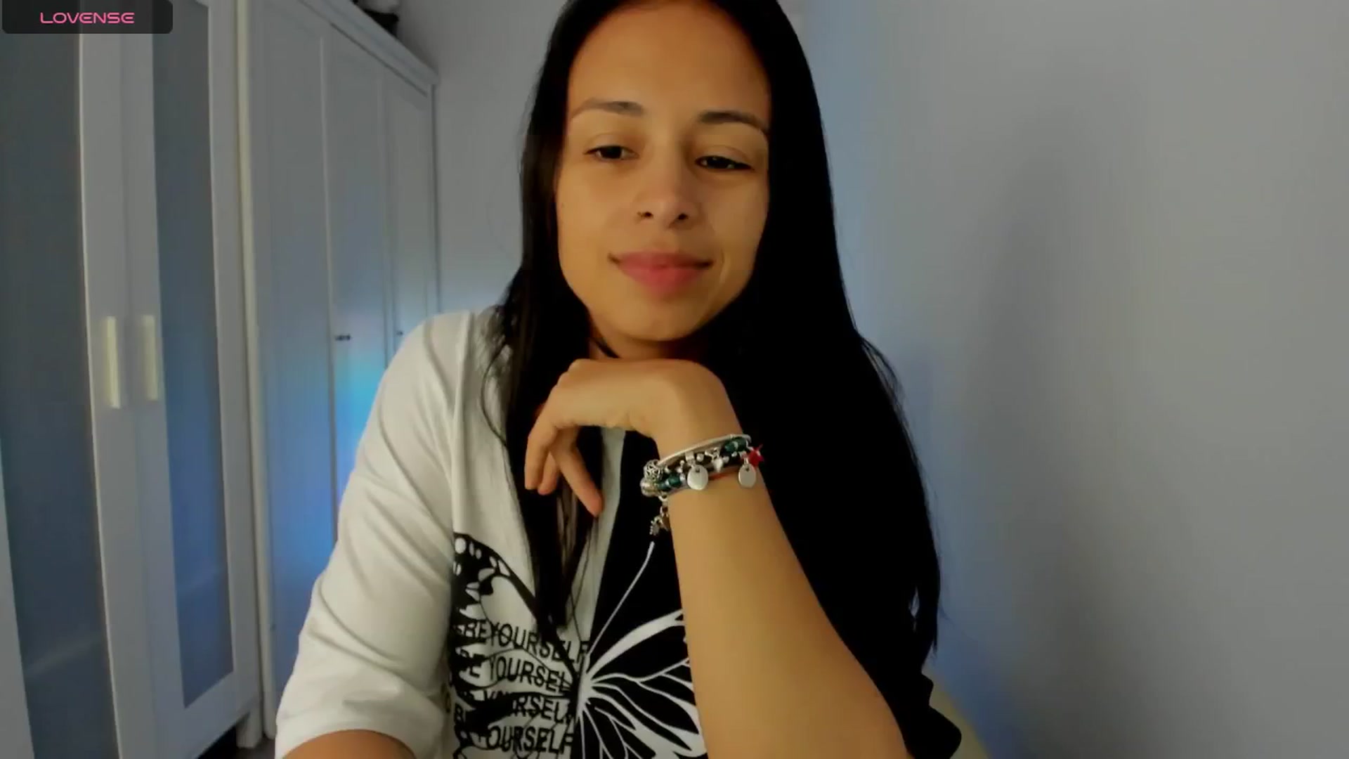 Gallery image thumbnail from Aliicia's myfreecams stream on, 03/21/2025, 11:07 image 7 of 20
