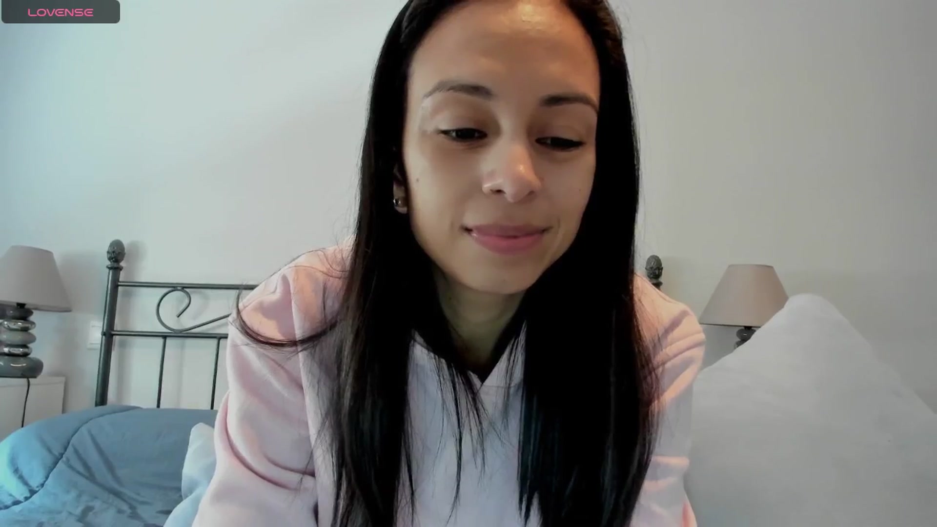 Gallery image thumbnail from Aliicia's myfreecams stream on, 03/24/2025, 11:08 image 15 of 20