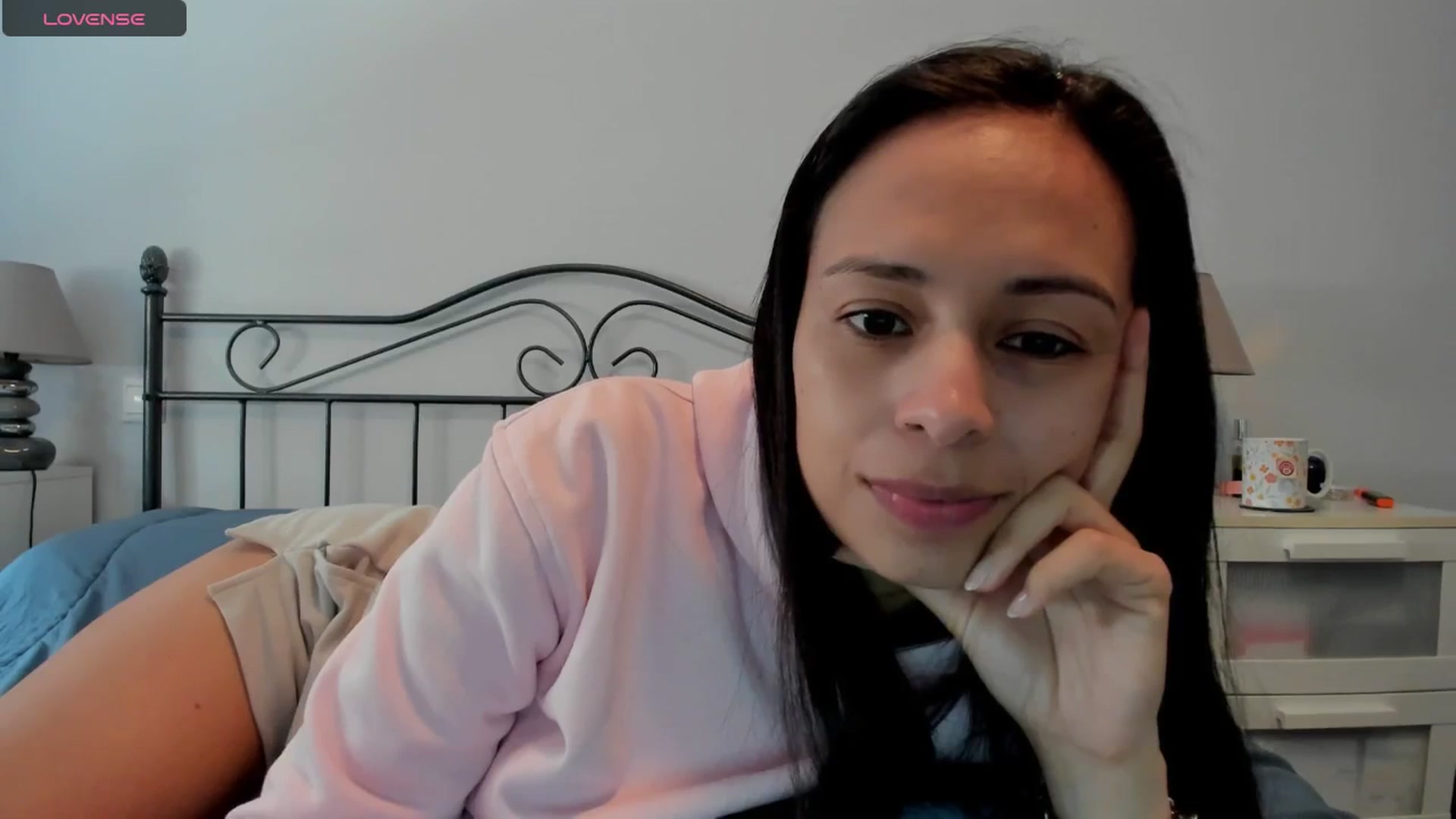 Gallery image thumbnail from Aliicia's myfreecams stream on, 03/24/2025, 11:08 image 9 of 20