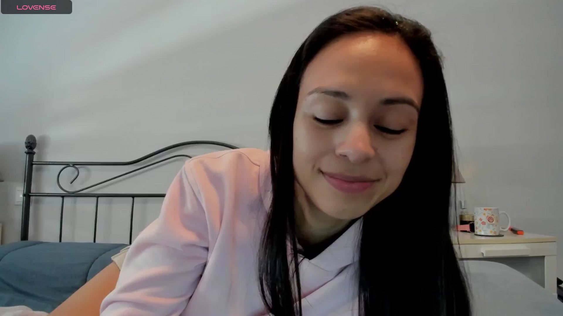 Gallery image thumbnail from Aliicia's myfreecams stream on, 03/24/2025, 11:50 image 3 of 20
