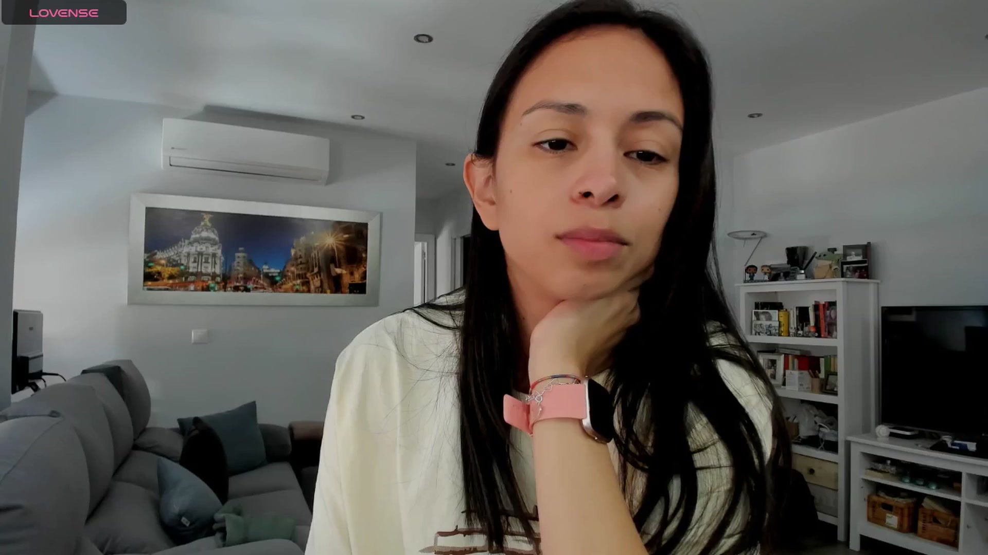 Gallery image thumbnail from Aliicia's myfreecams stream on, 04/04/2025, 11:00 image 3 of 20