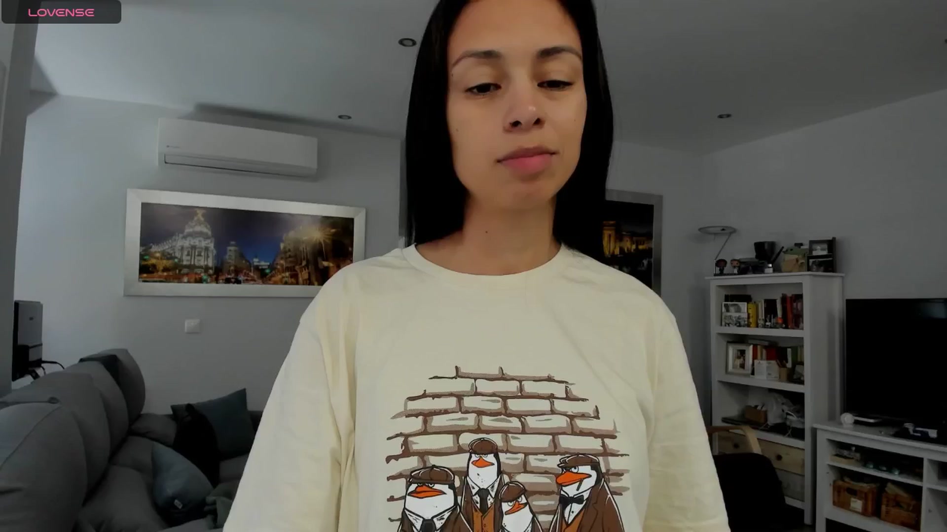Gallery image thumbnail from Aliicia's myfreecams stream on, 04/04/2025, 11:00 image 11 of 20