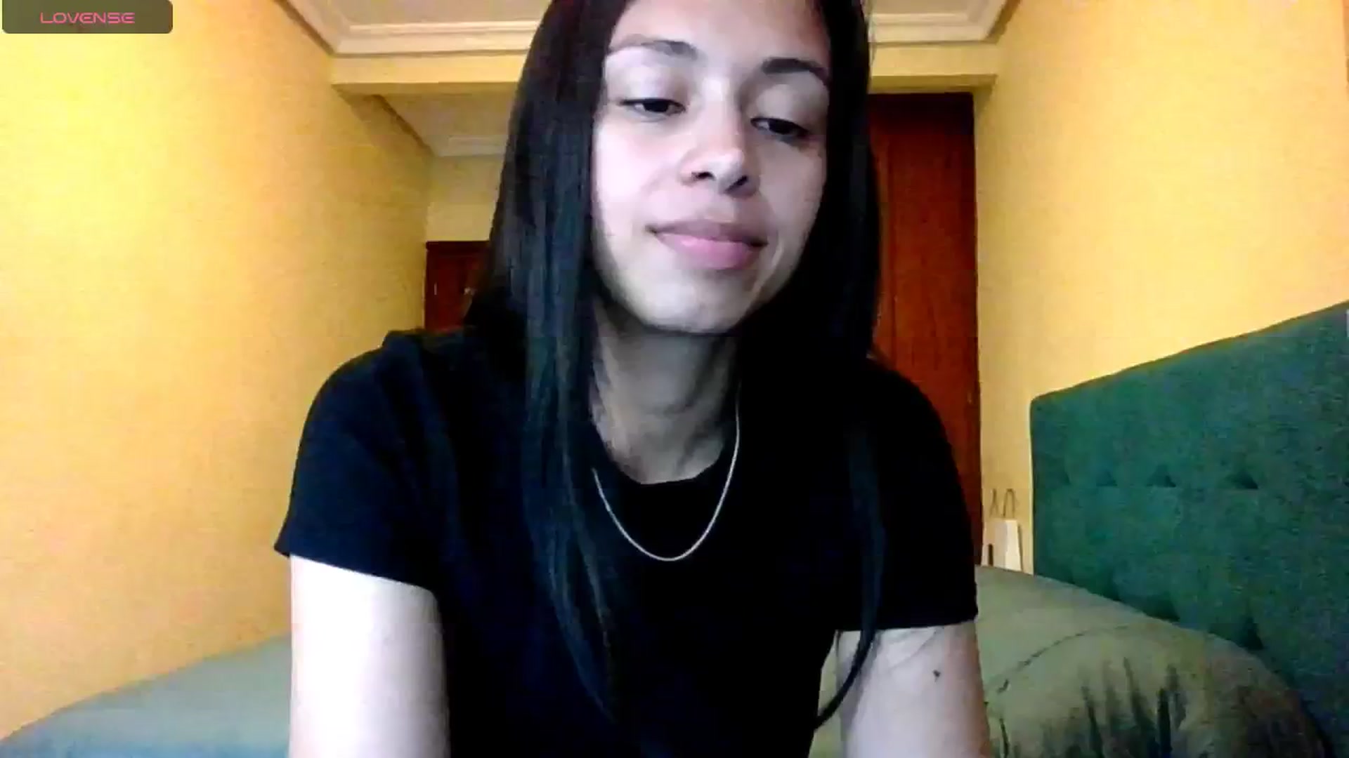 Gallery image thumbnail from Aliicia's myfreecams stream on, 04/07/2025, 10:04 image 13 of 20