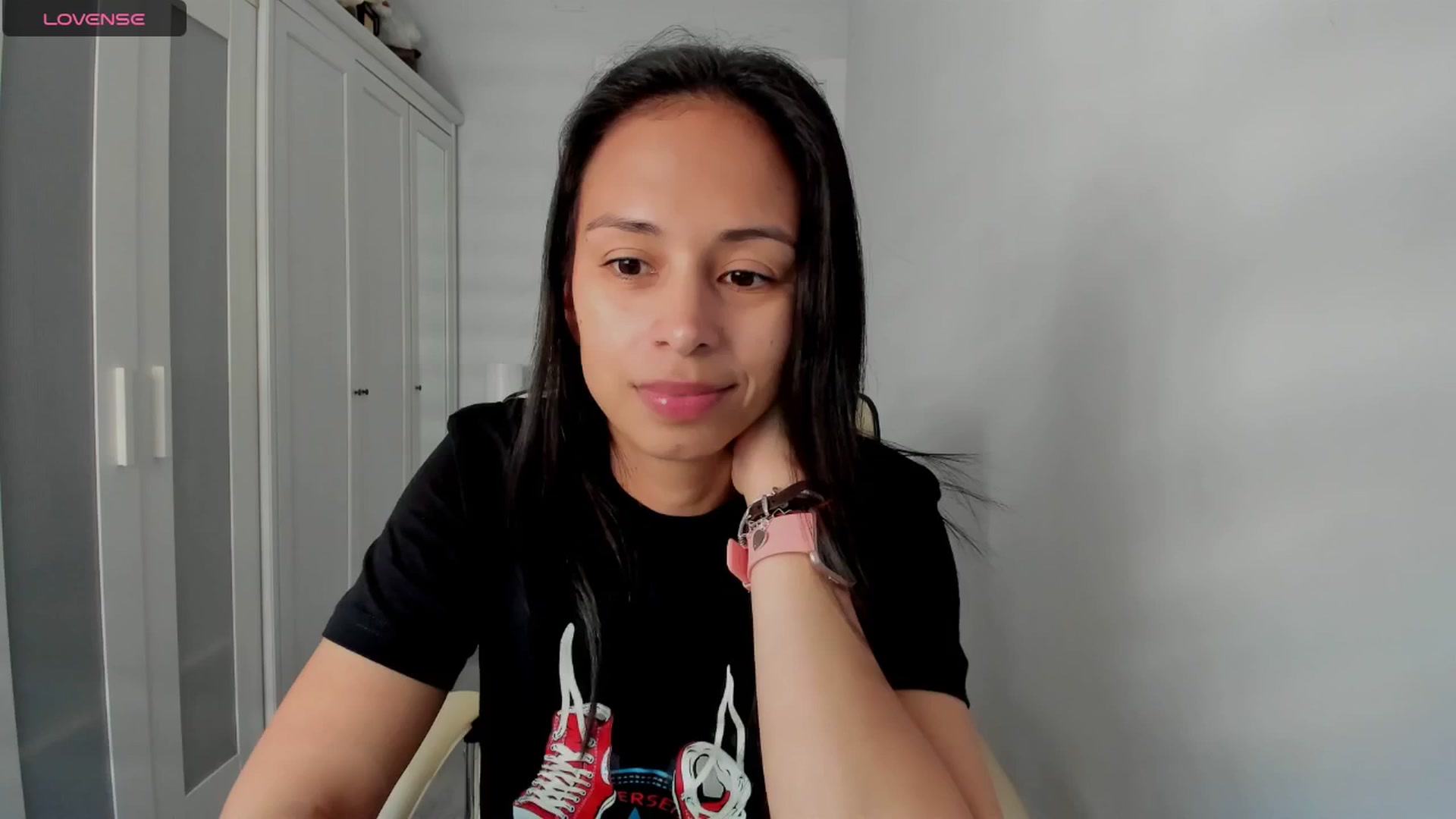 Gallery image thumbnail from Aliicia's myfreecams stream on, 04/08/2025, 10:22 image 5 of 20