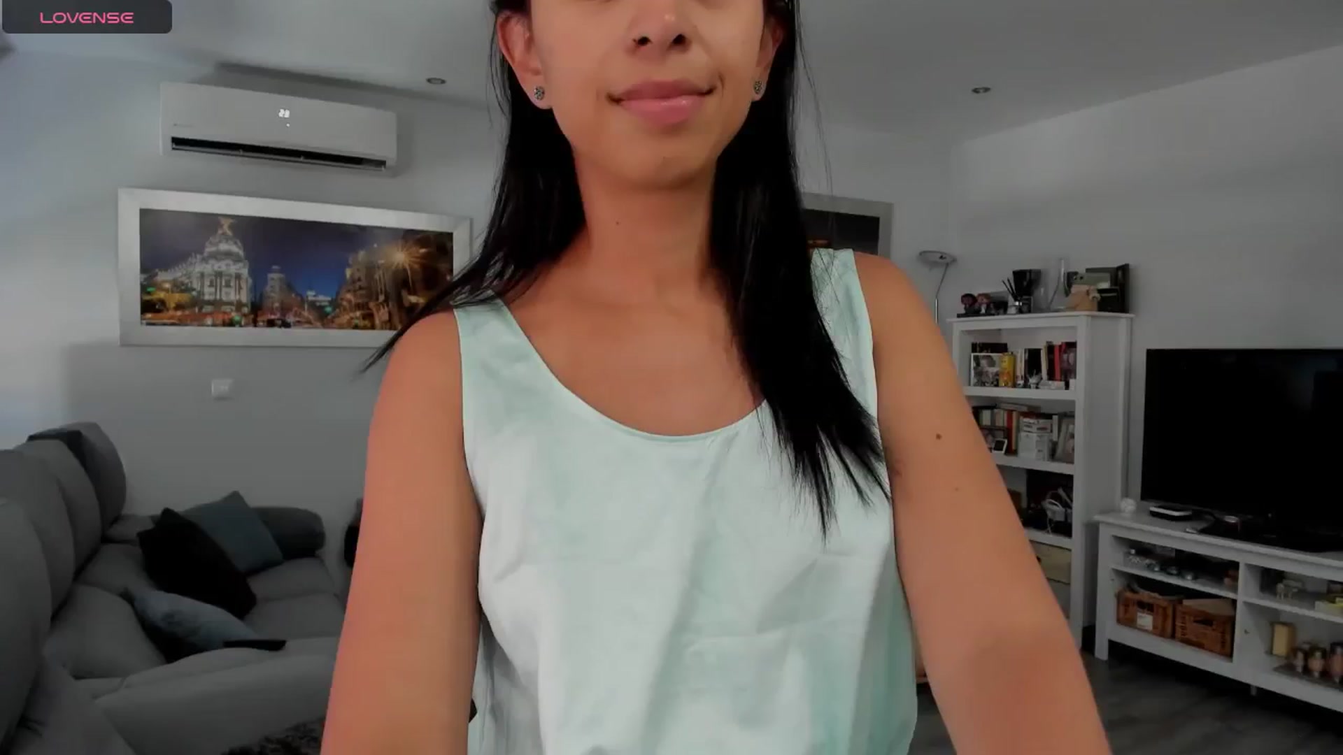 Gallery image thumbnail from Aliicia's myfreecams stream on, 08/11/2025, 09:58 image 8 of 20