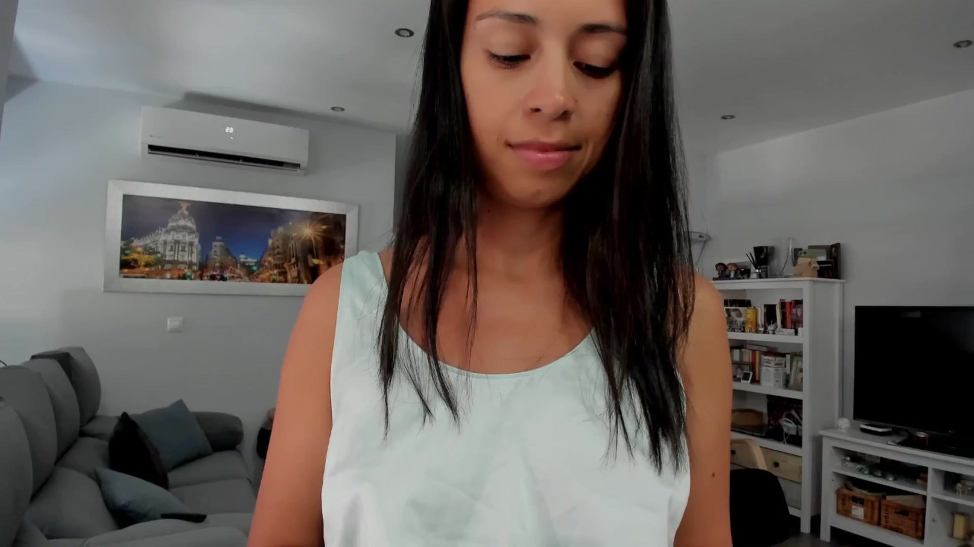 Gallery image thumbnail from Aliicia's myfreecams stream on, 08/11/2025, 11:31 image 14 of 20
