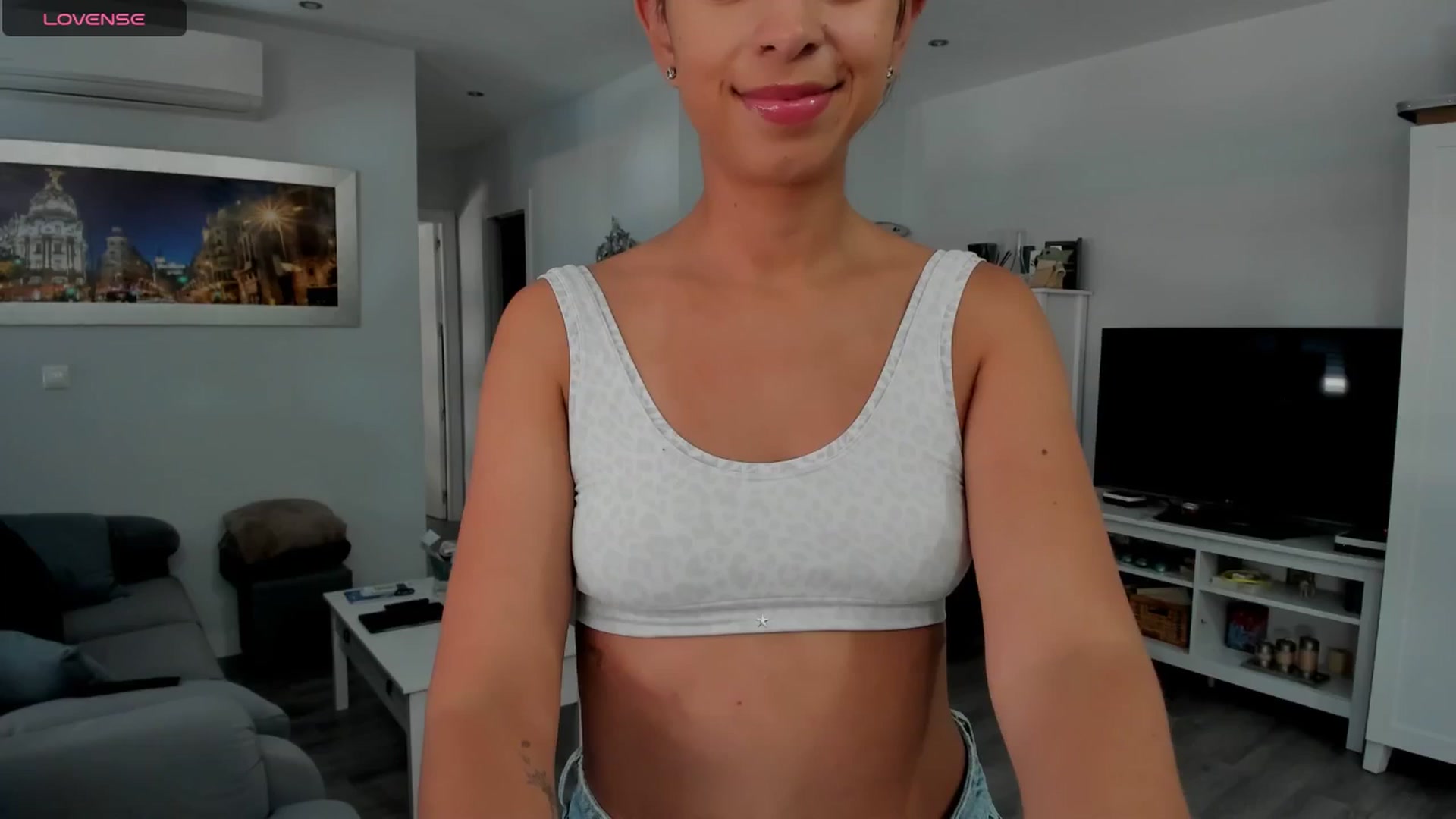 Gallery image thumbnail from Aliicia's myfreecams stream on, 08/13/2025, 11:39 image 1 of 20