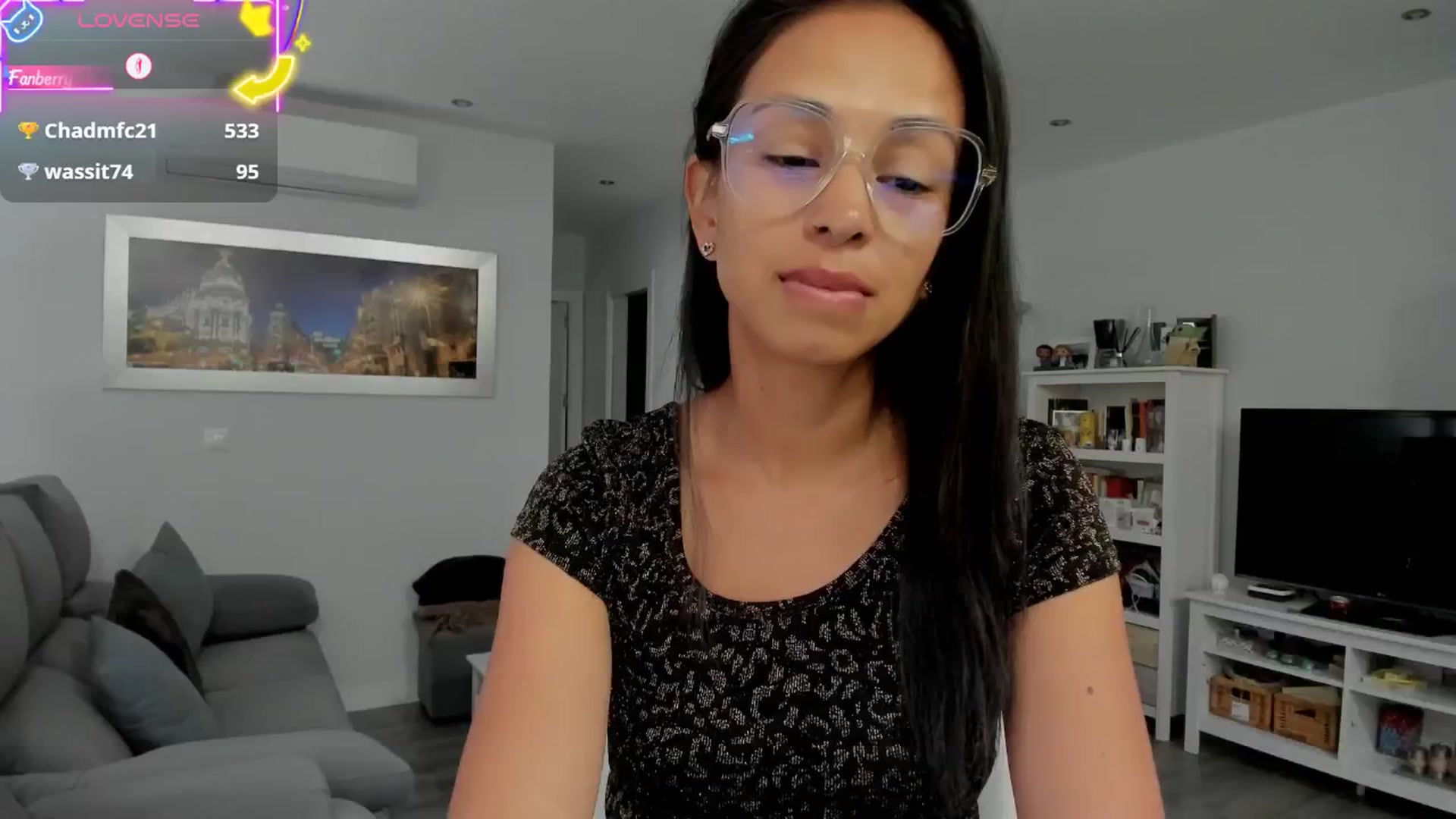 Gallery image thumbnail from Aliicia's myfreecams stream on, 08/25/2025, 11:18 image 9 of 20