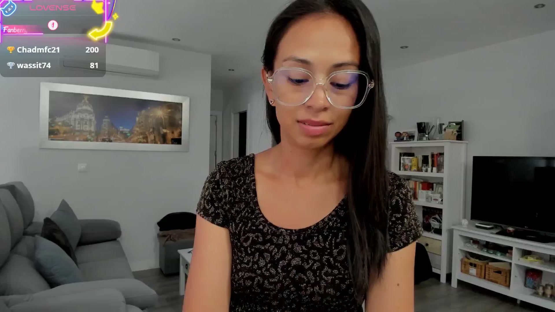 Gallery image thumbnail from Aliicia's myfreecams stream on, 08/25/2025, 11:18 image 8 of 20