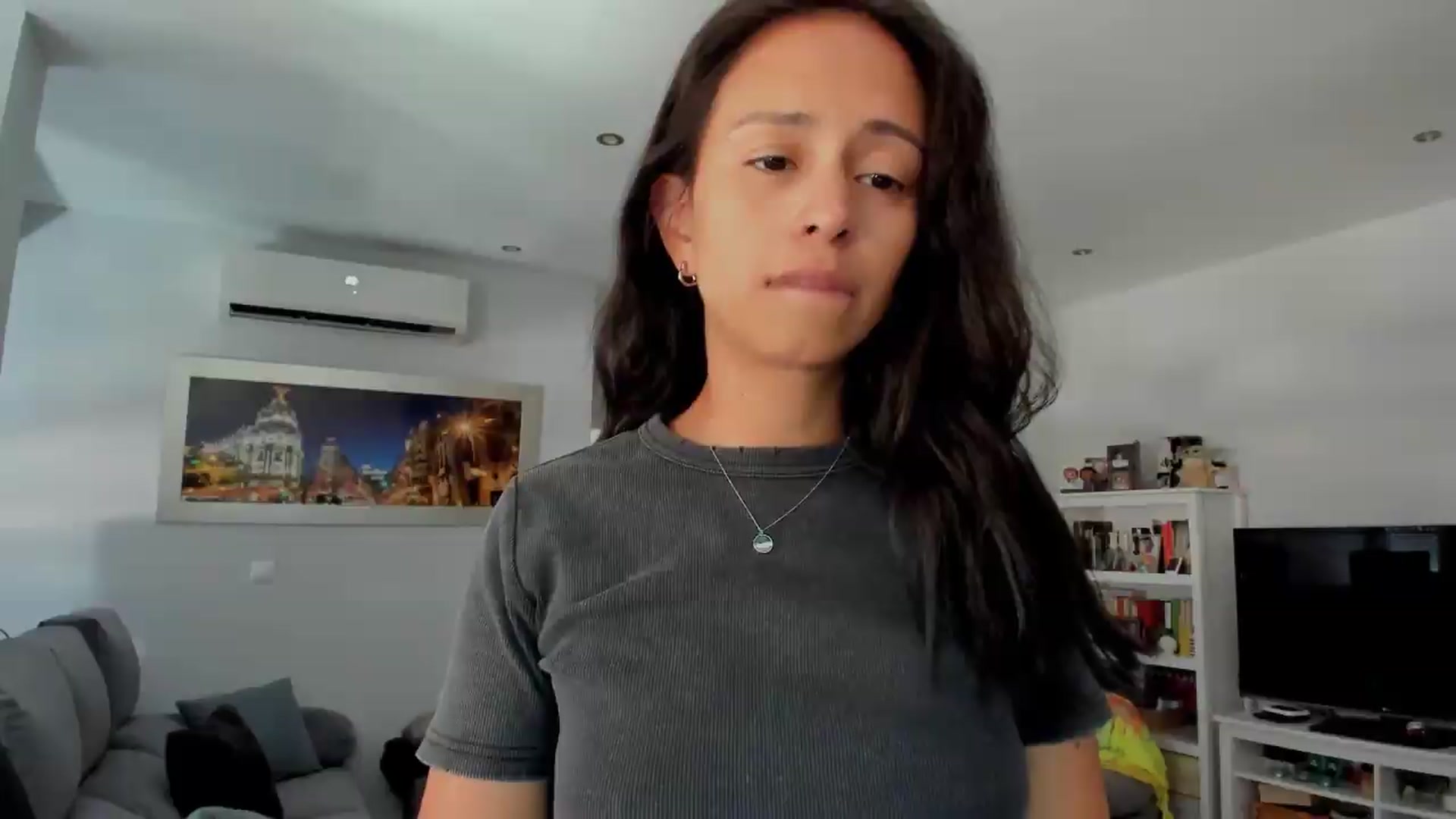 Gallery image thumbnail from Aliicia's myfreecams stream on, 08/18/2026, 11:07 image 18 of 20