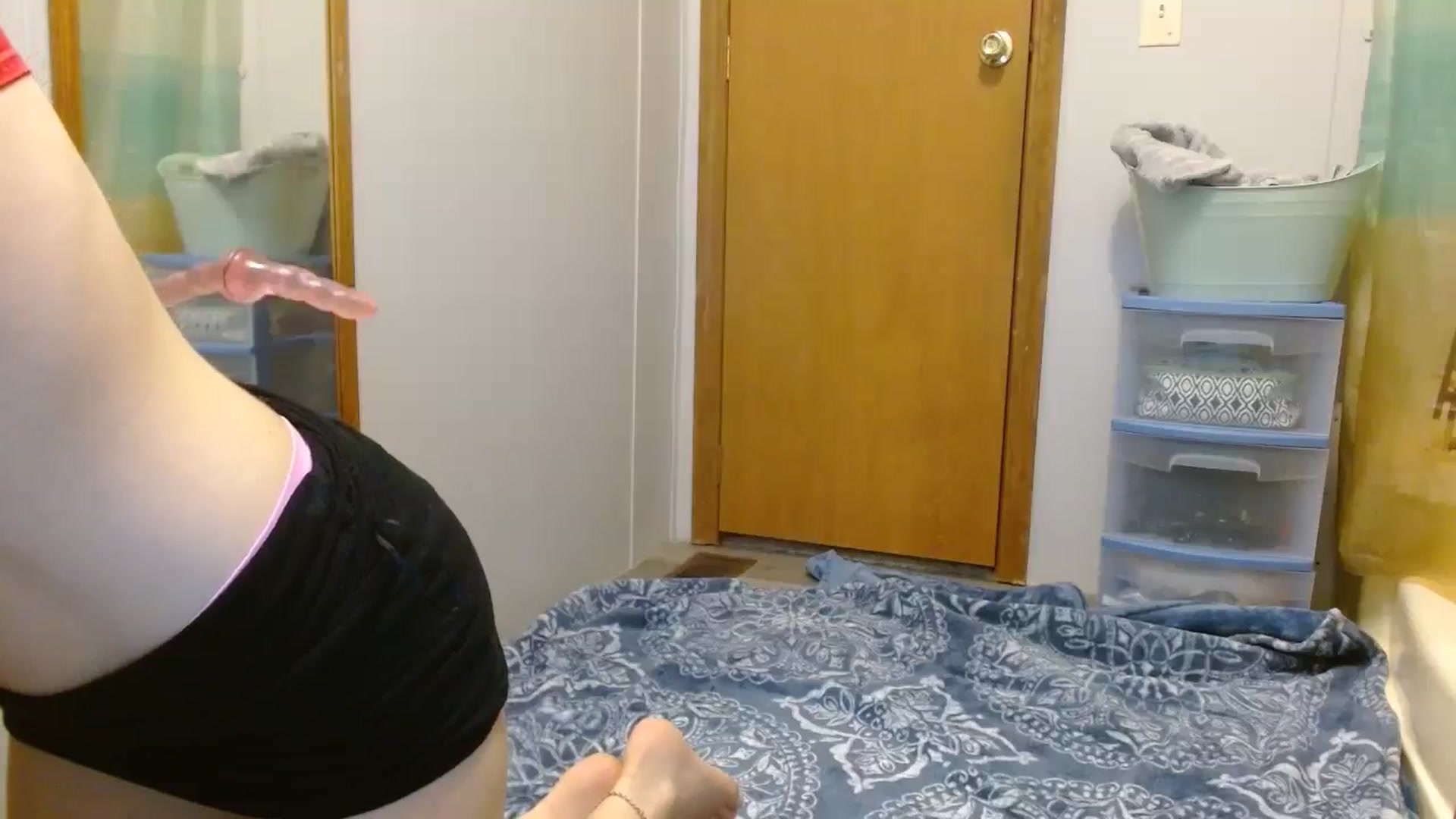 Gallery image thumbnail from Aliii1's myfreecams stream on, 02/11/2025, 03:08 image 17 of 20