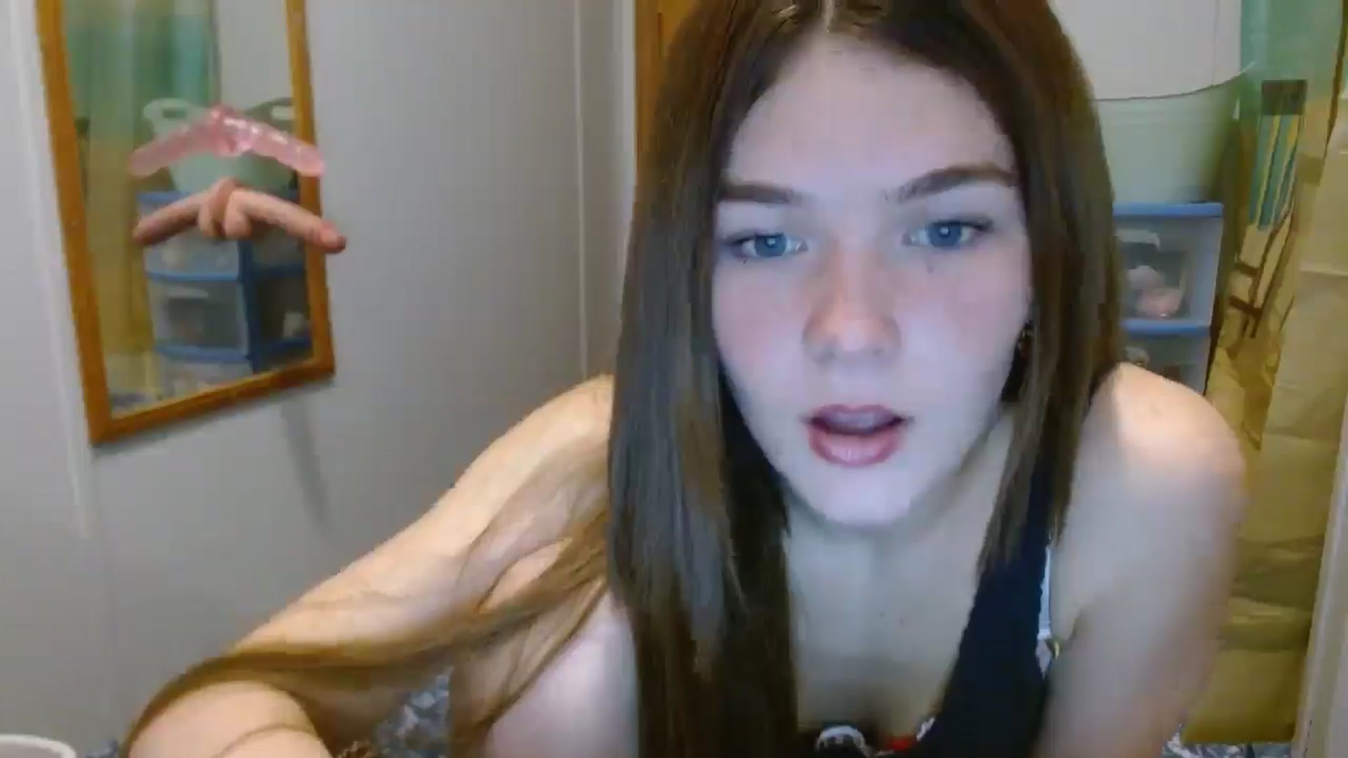 Gallery image thumbnail from Aliii1's myfreecams stream on, 02/14/2025, 02:19 image 17 of 20