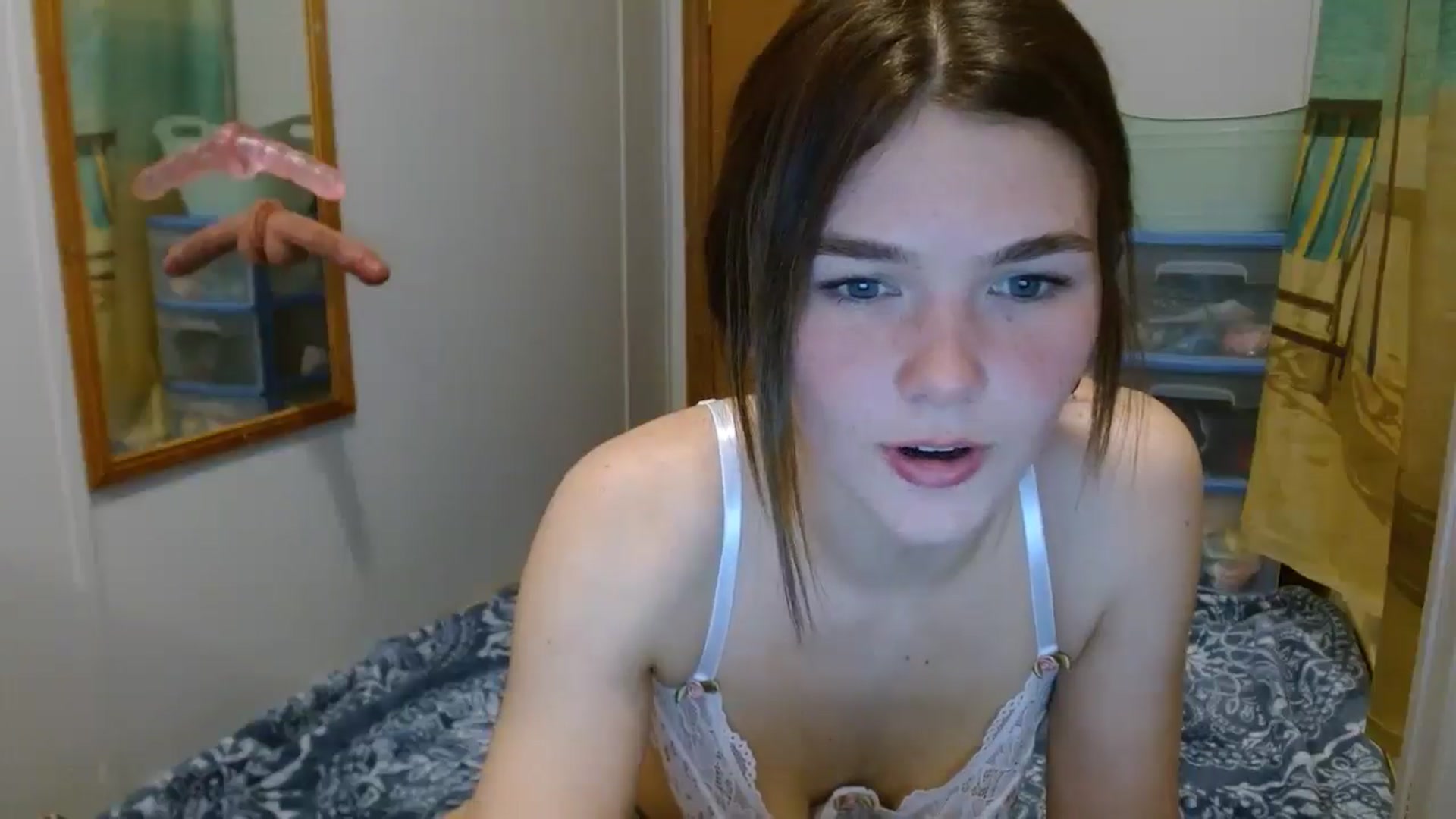 Gallery image thumbnail from Aliii1's myfreecams stream on, 02/14/2025, 04:33 image 5 of 20