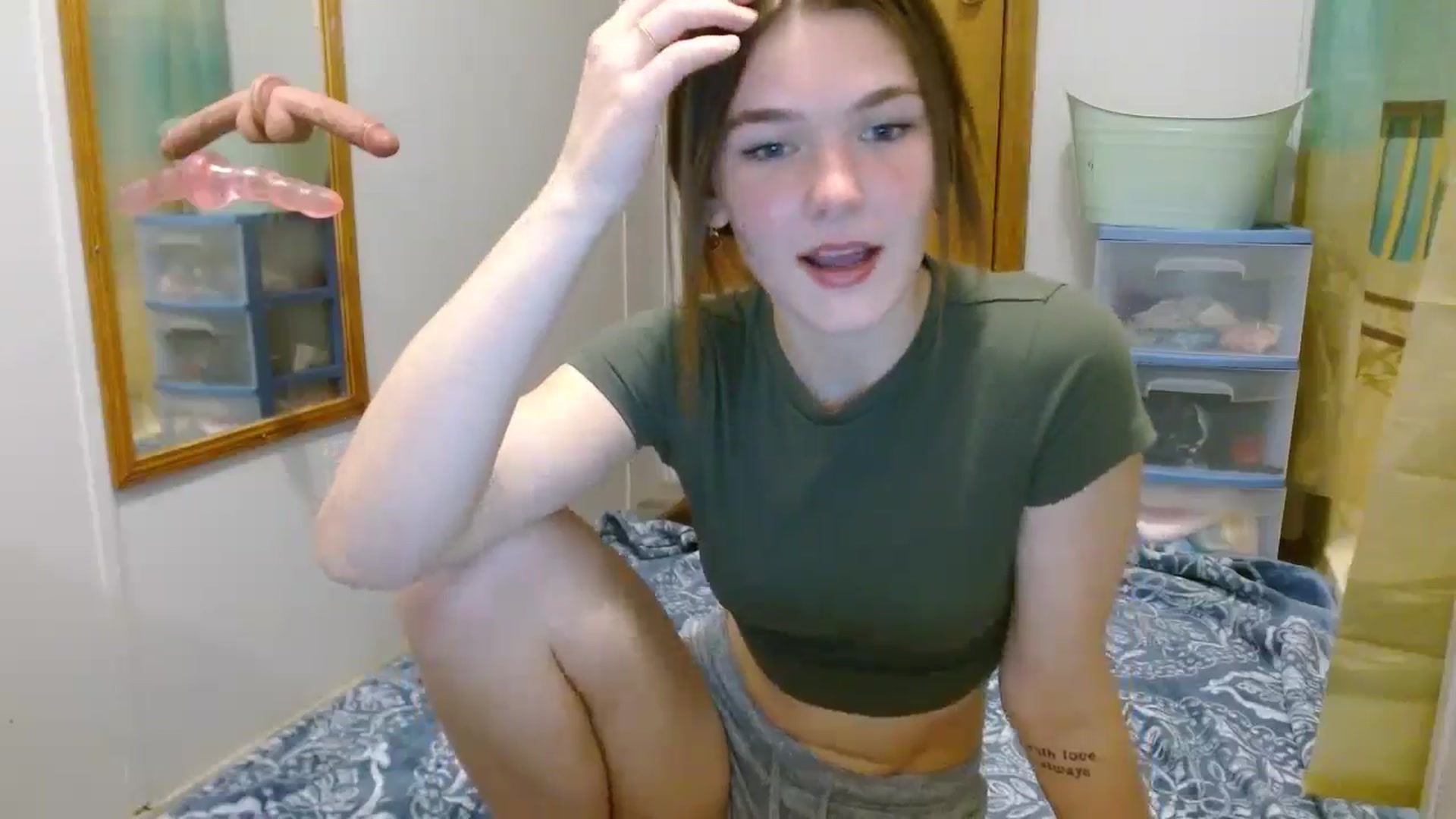 Gallery image thumbnail from Aliii1's myfreecams stream on, 02/15/2025, 03:55 image 3 of 20