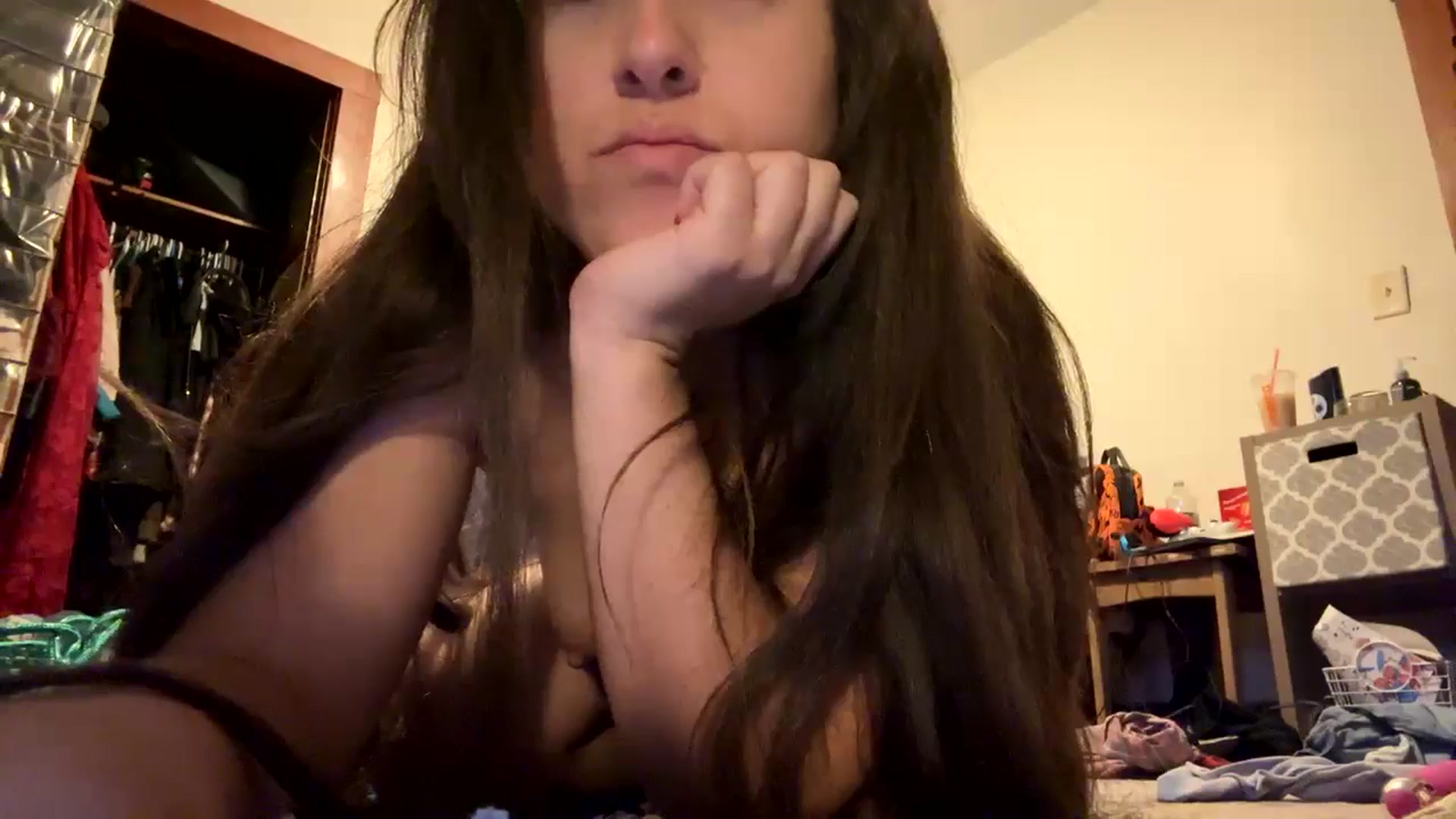 Gallery image thumbnail from Alimay's myfreecams stream on, 10/29/2024, 13:47 image 13 of 20