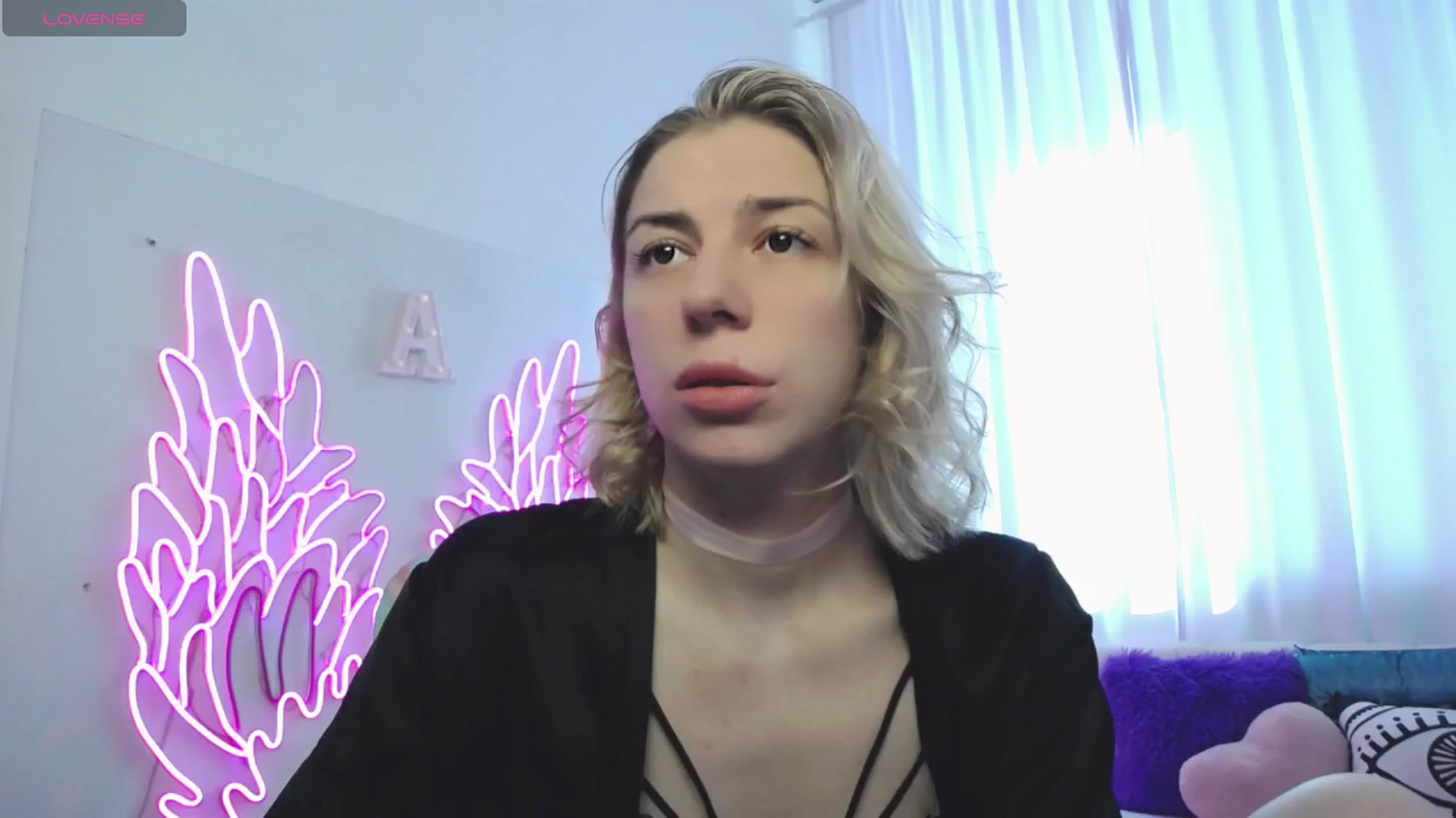 Gallery image thumbnail from AlinaBlank's myfreecams stream on, 08/12/2025, 13:30 image 11 of 20