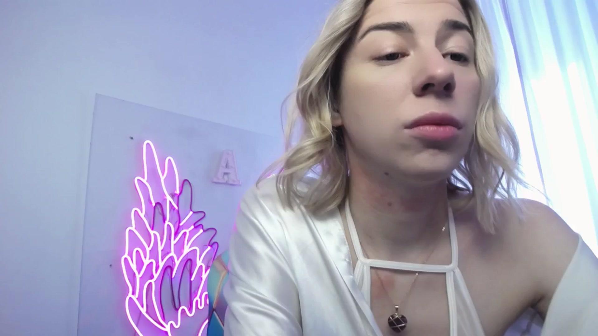 Gallery image thumbnail from AlinaBlank's myfreecams stream on, 08/30/2025, 12:39 image 12 of 20