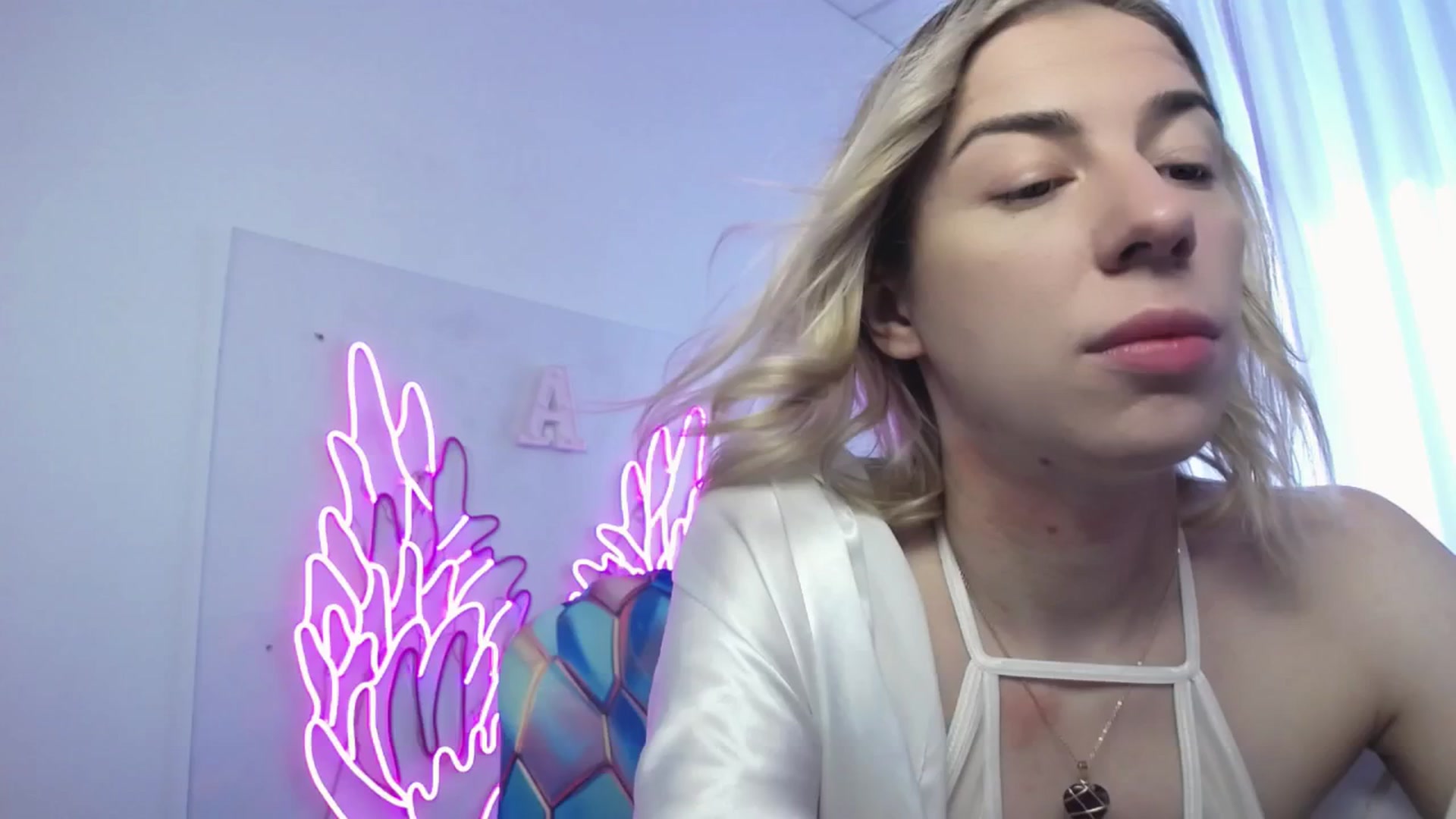 Gallery image thumbnail from AlinaBlank's myfreecams stream on, 08/30/2025, 12:39 image 7 of 20