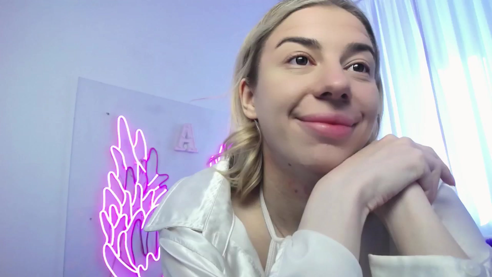 Gallery image thumbnail from AlinaBlank's myfreecams stream on, 08/30/2025, 12:39 image 10 of 20
