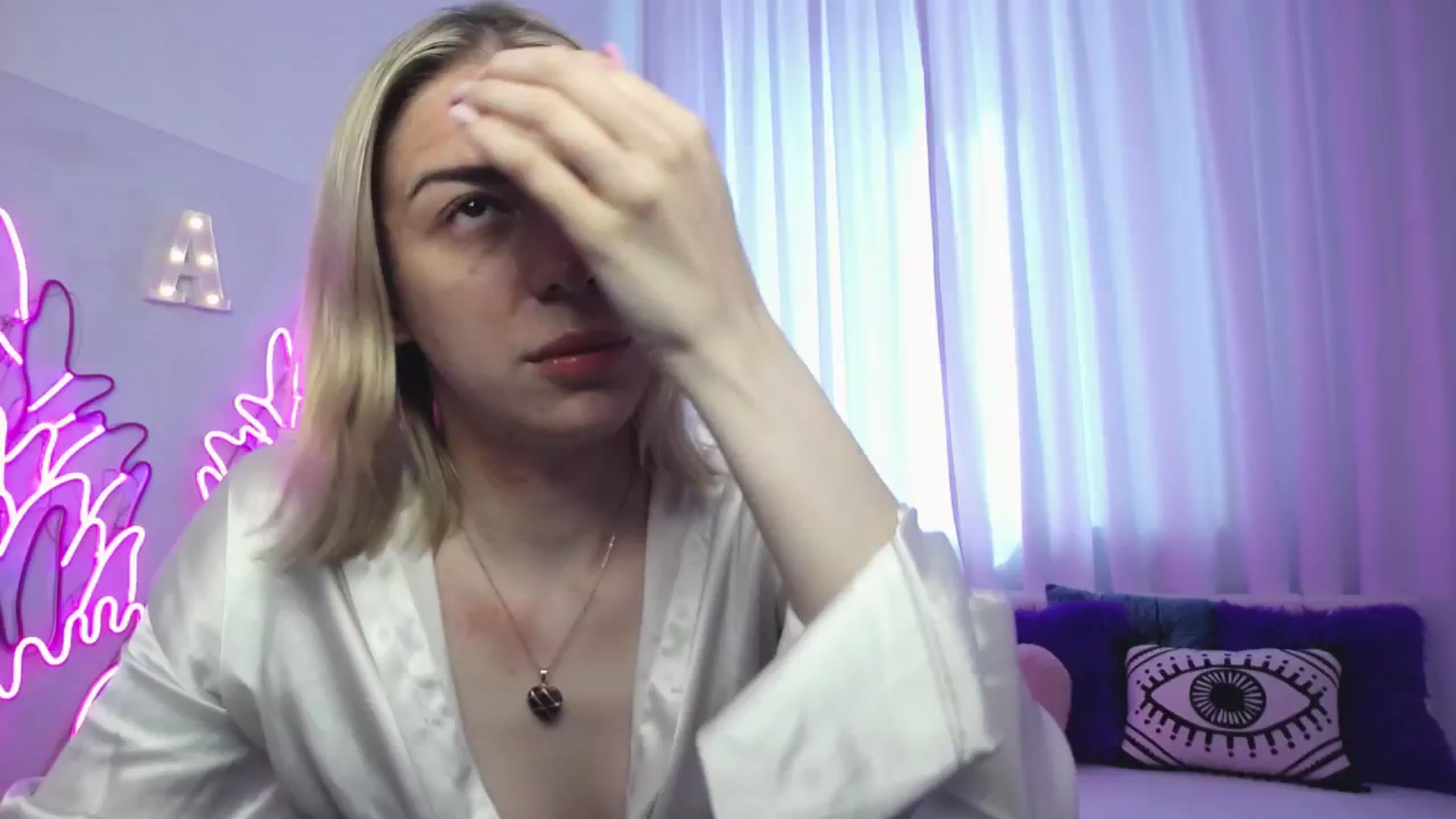 Gallery image thumbnail from AlinaBlank's myfreecams stream on, 08/31/2025, 12:28 image 15 of 20