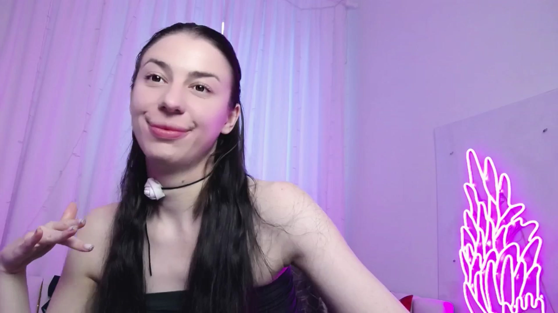 Gallery image thumbnail from AlinaBlank's myfreecams stream on, 12/22/2025, 12:04 image 2 of 20