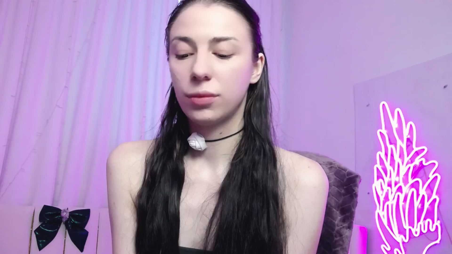 Gallery image thumbnail from AlinaBlank's myfreecams stream on, 12/22/2025, 13:23 image 12 of 20