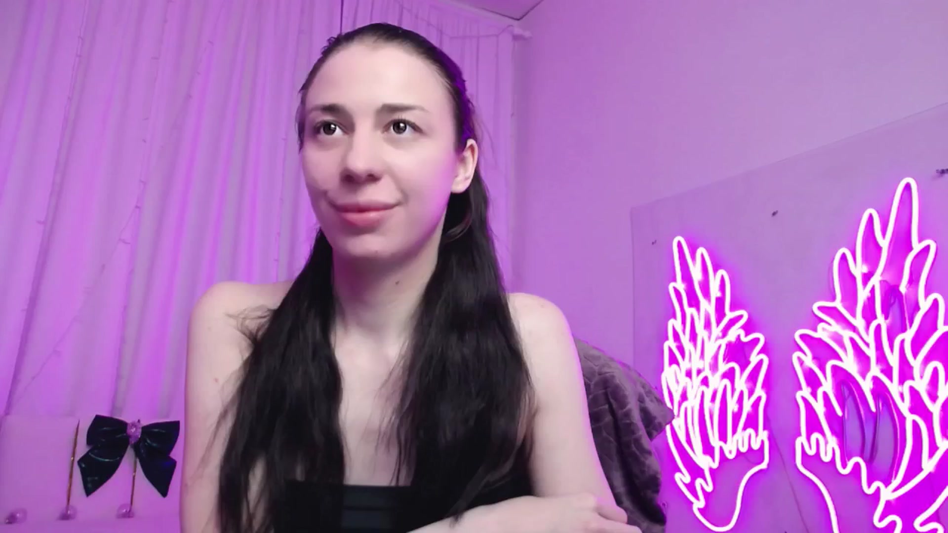 Gallery image thumbnail from AlinaBlank's myfreecams stream on, 12/22/2025, 19:57 image 10 of 20