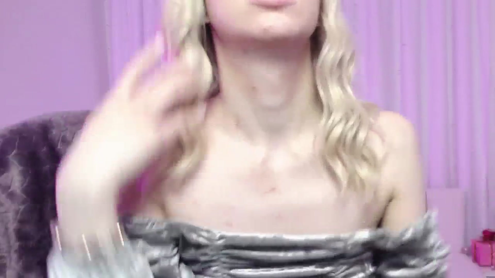 Gallery image thumbnail from AlinaBlank's myfreecams stream on, 12/24/2025, 15:56 image 13 of 20
