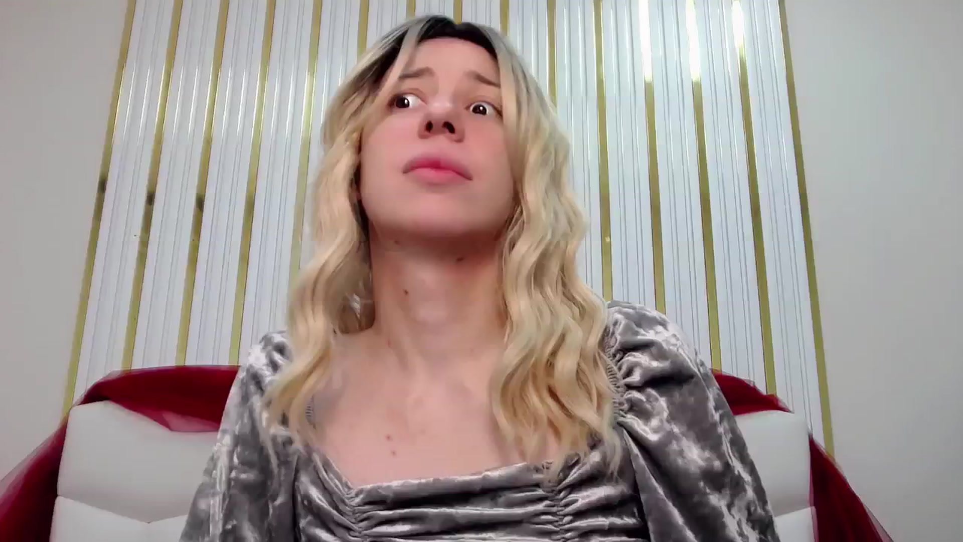 Gallery image thumbnail from AlinaBlank's myfreecams stream on, 01/04/2026, 10:38 image 9 of 20