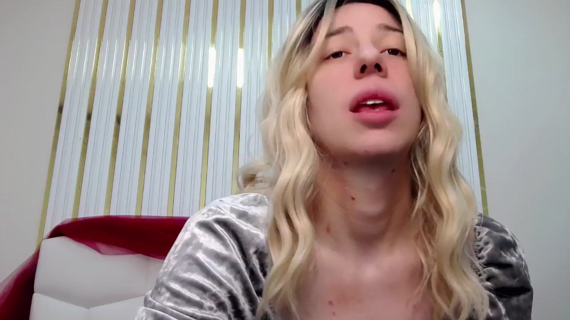 Gallery image thumbnail from AlinaBlank's myfreecams stream on, 01/04/2026, 10:38 image 10 of 20