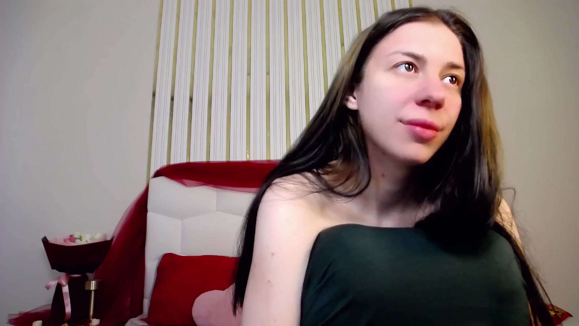Gallery image thumbnail from AlinaBlank's myfreecams stream on, 01/07/2026, 12:50 image 19 of 20