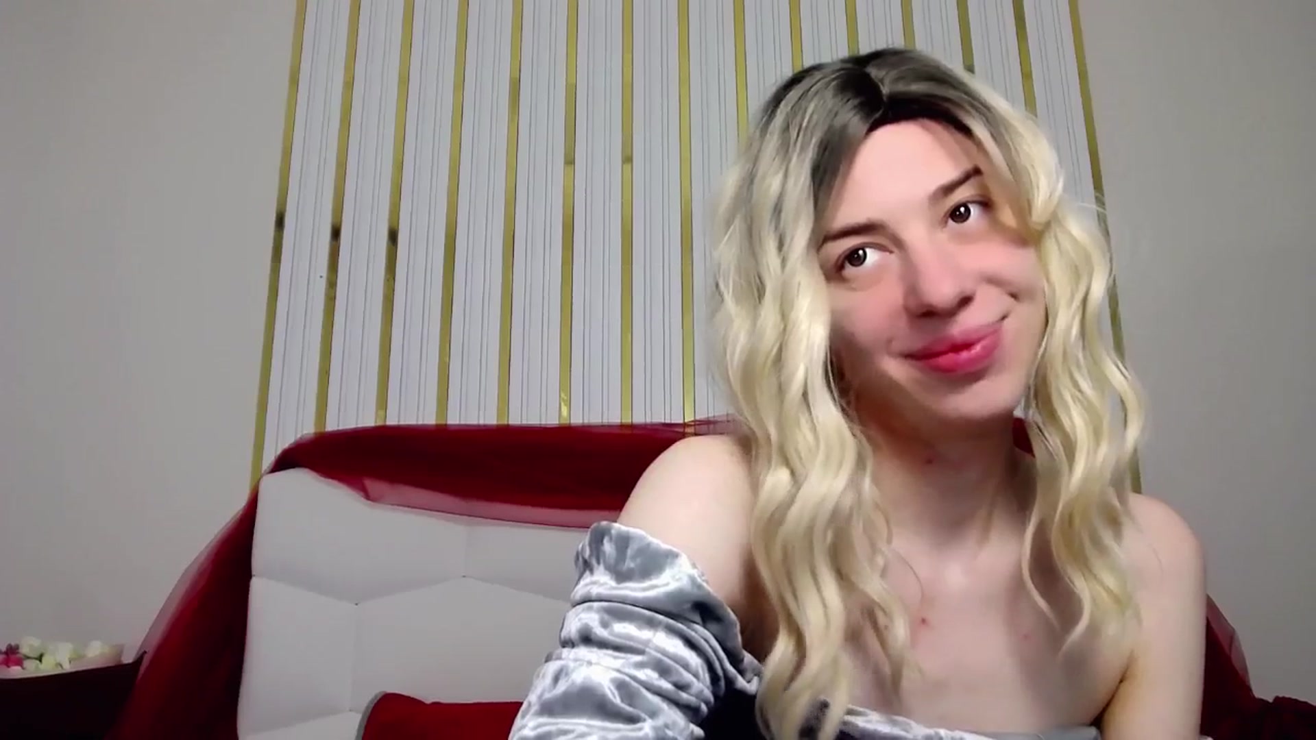 Gallery image thumbnail from AlinaBlank's myfreecams stream on, 01/09/2026, 10:54 image 12 of 20
