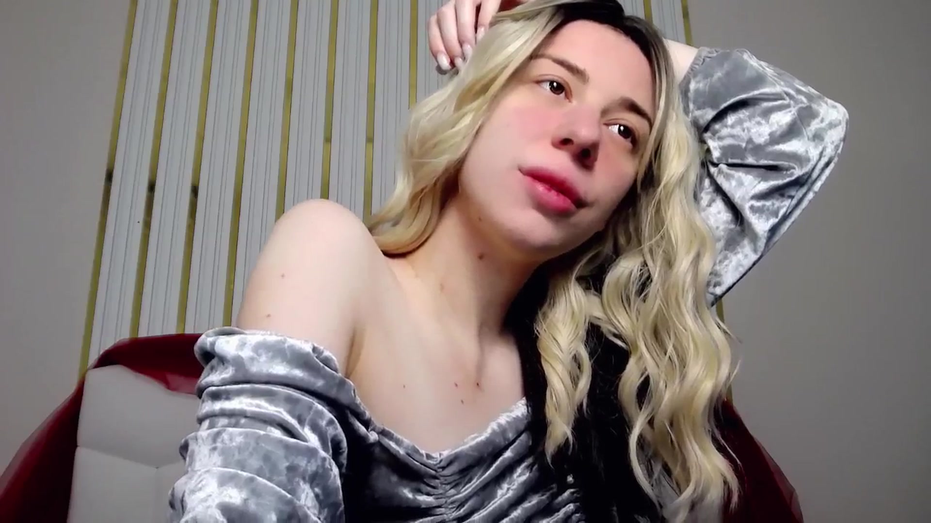 Gallery image thumbnail from AlinaBlank's myfreecams stream on, 01/09/2026, 10:54 image 5 of 20