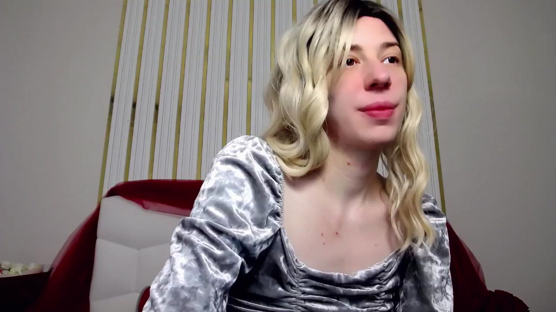 Gallery image thumbnail from AlinaBlank's myfreecams stream on, 01/09/2026, 13:32 image 10 of 20