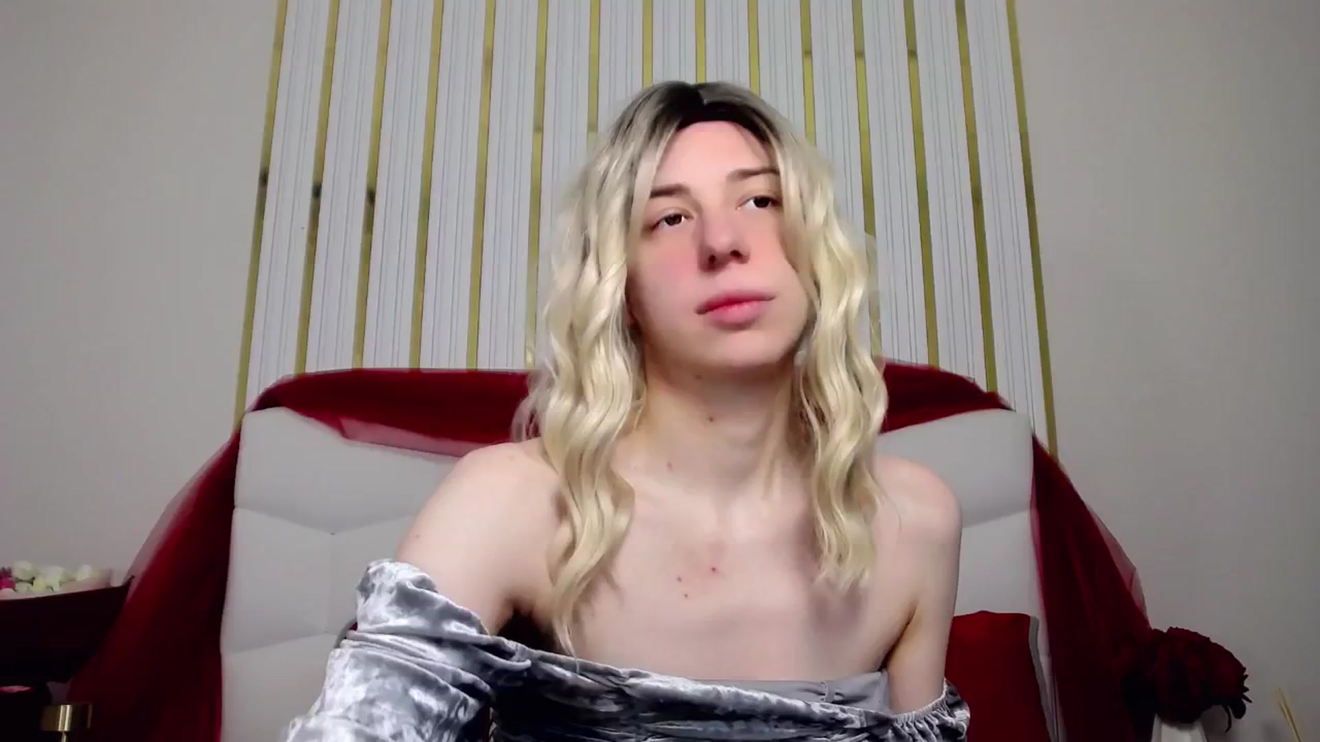 Gallery image thumbnail from AlinaBlank's myfreecams stream on, 01/09/2026, 13:32 image 1 of 20