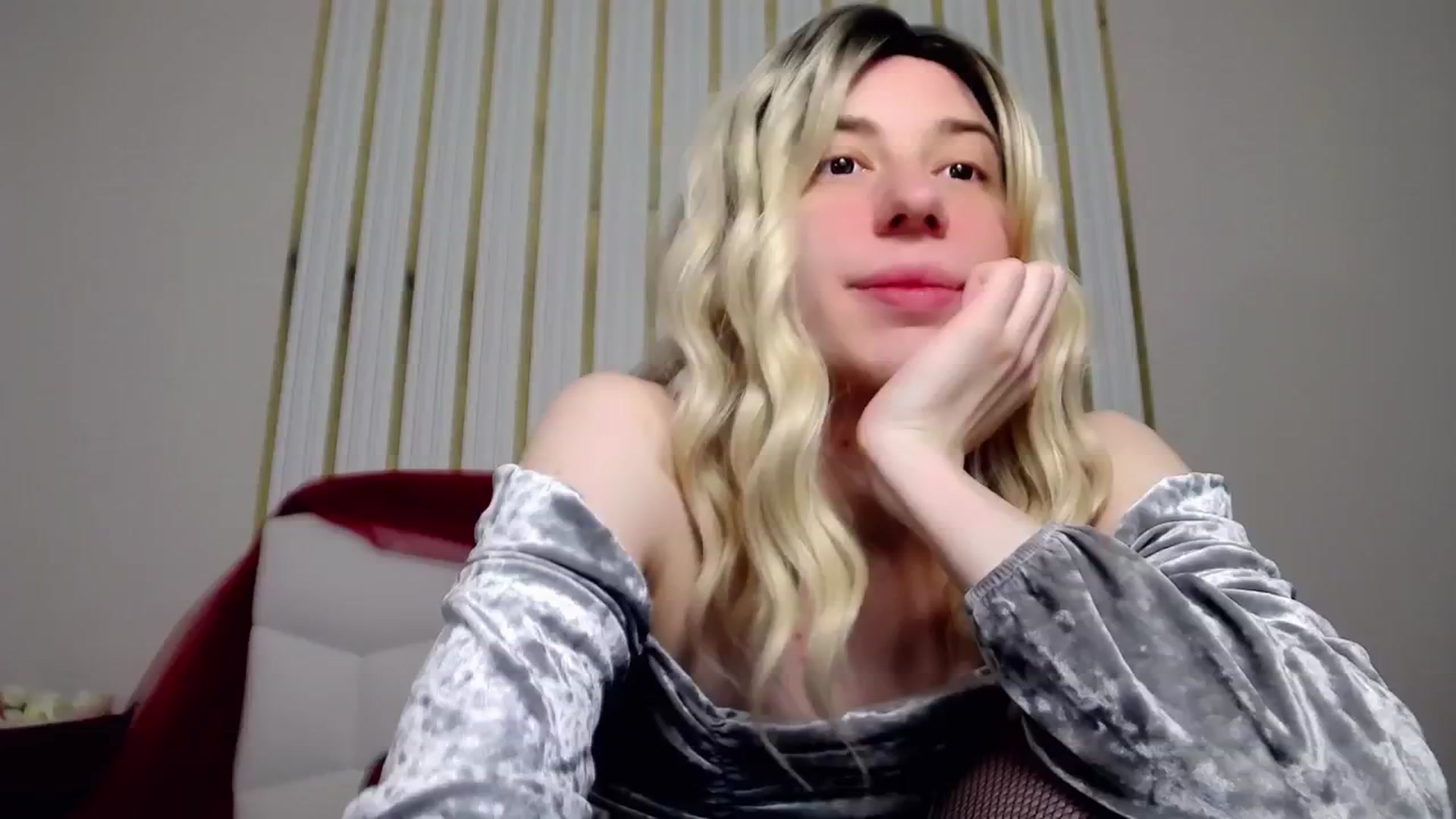 Gallery image thumbnail from AlinaBlank's myfreecams stream on, 01/09/2026, 13:32 image 7 of 20