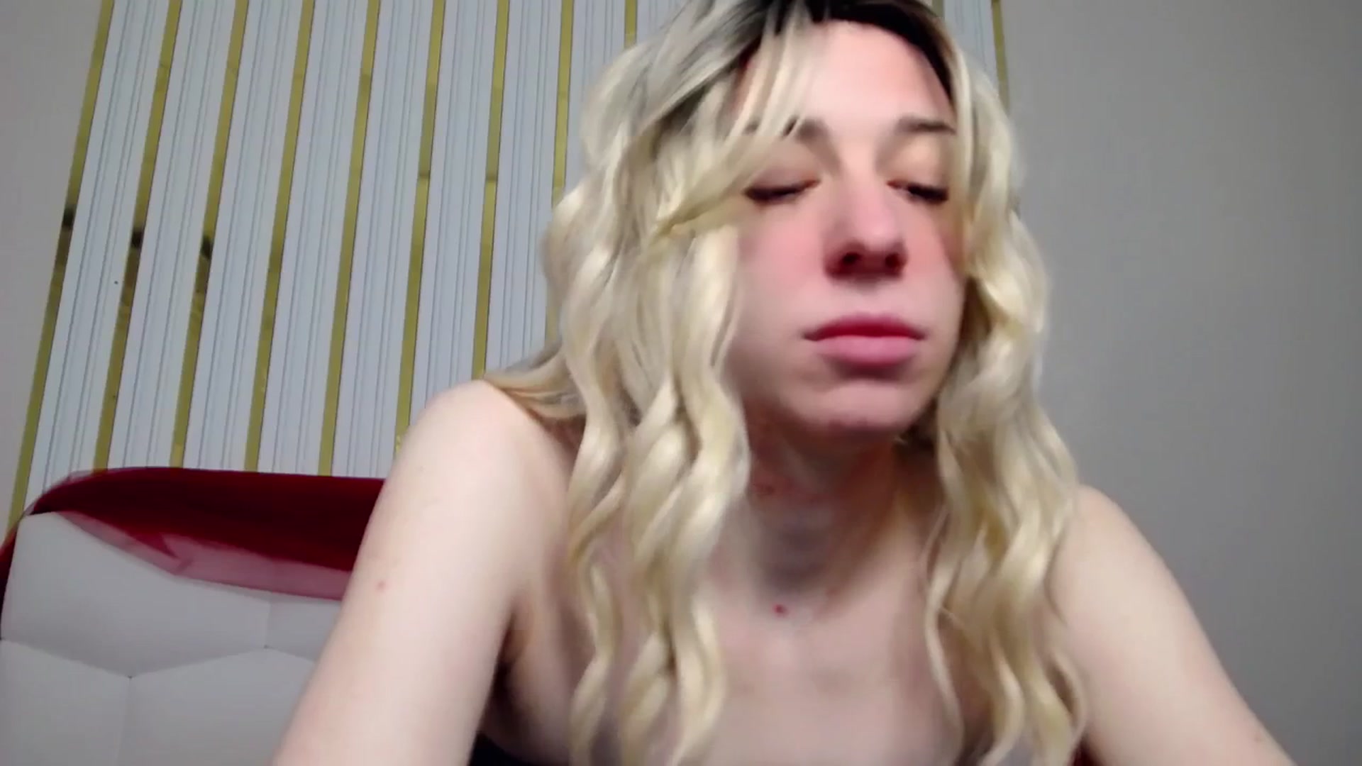 Gallery image thumbnail from AlinaBlank's myfreecams stream on, 01/26/2026, 09:27 image 18 of 20