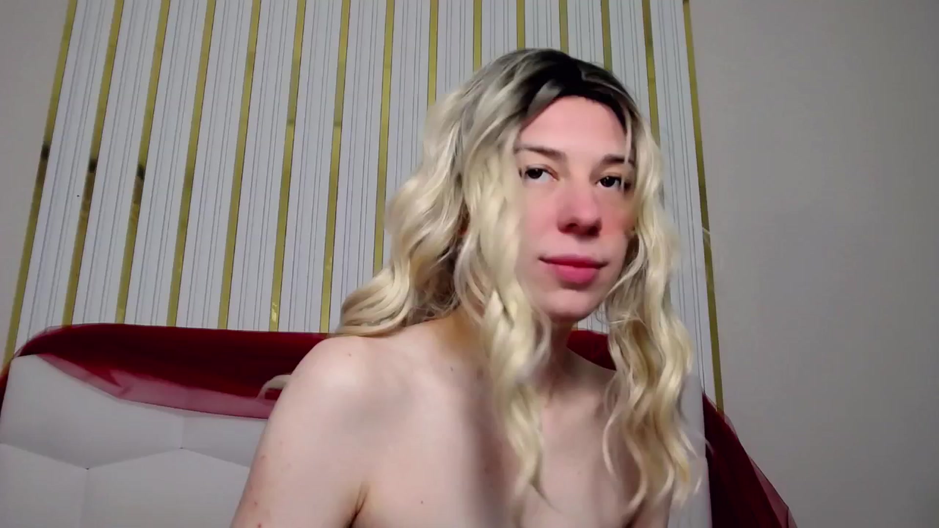 Gallery image thumbnail from AlinaBlank's myfreecams stream on, 01/26/2026, 09:27 image 3 of 20