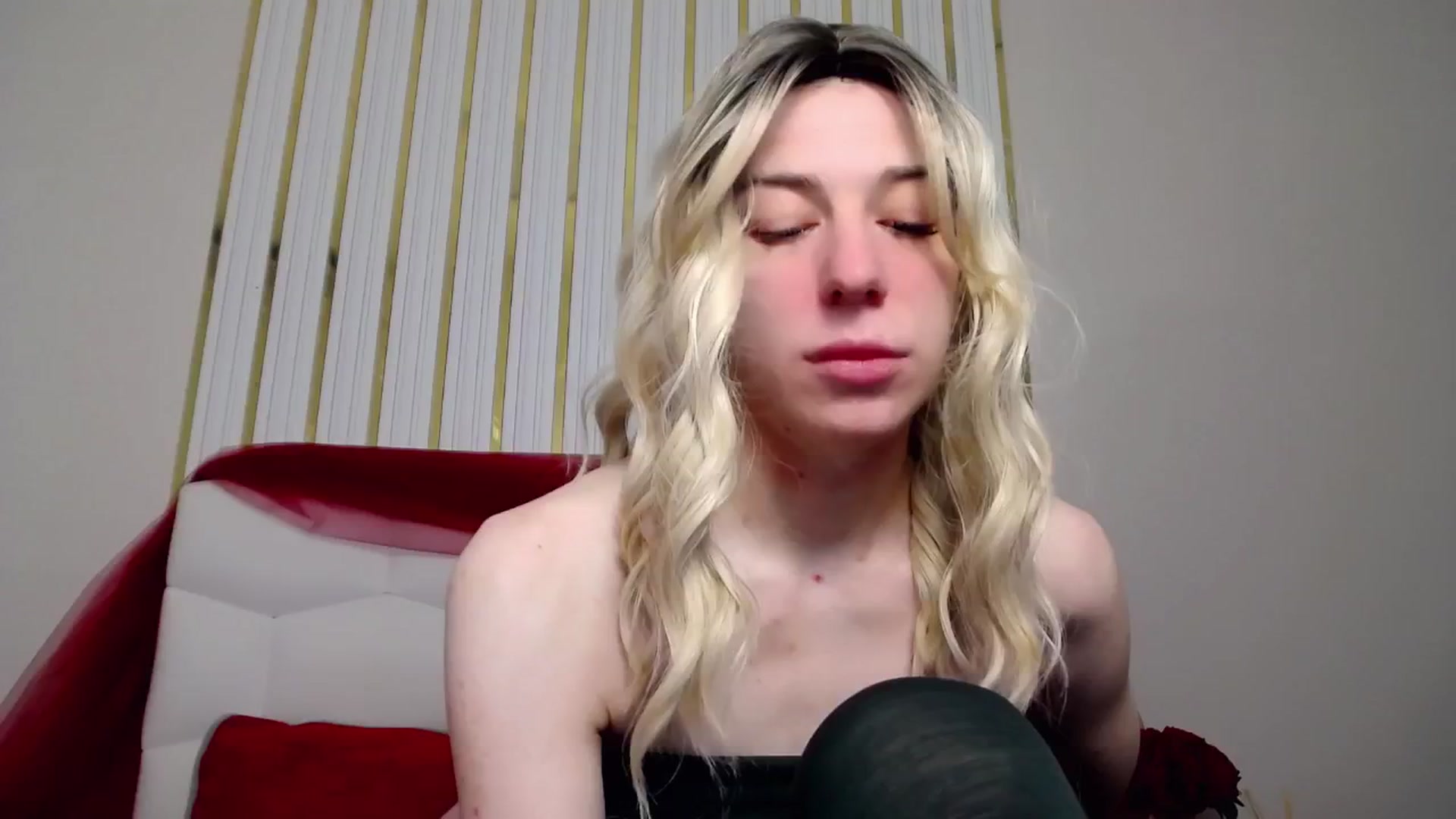 Gallery image thumbnail from AlinaBlank's myfreecams stream on, 01/26/2026, 11:03 image 2 of 20